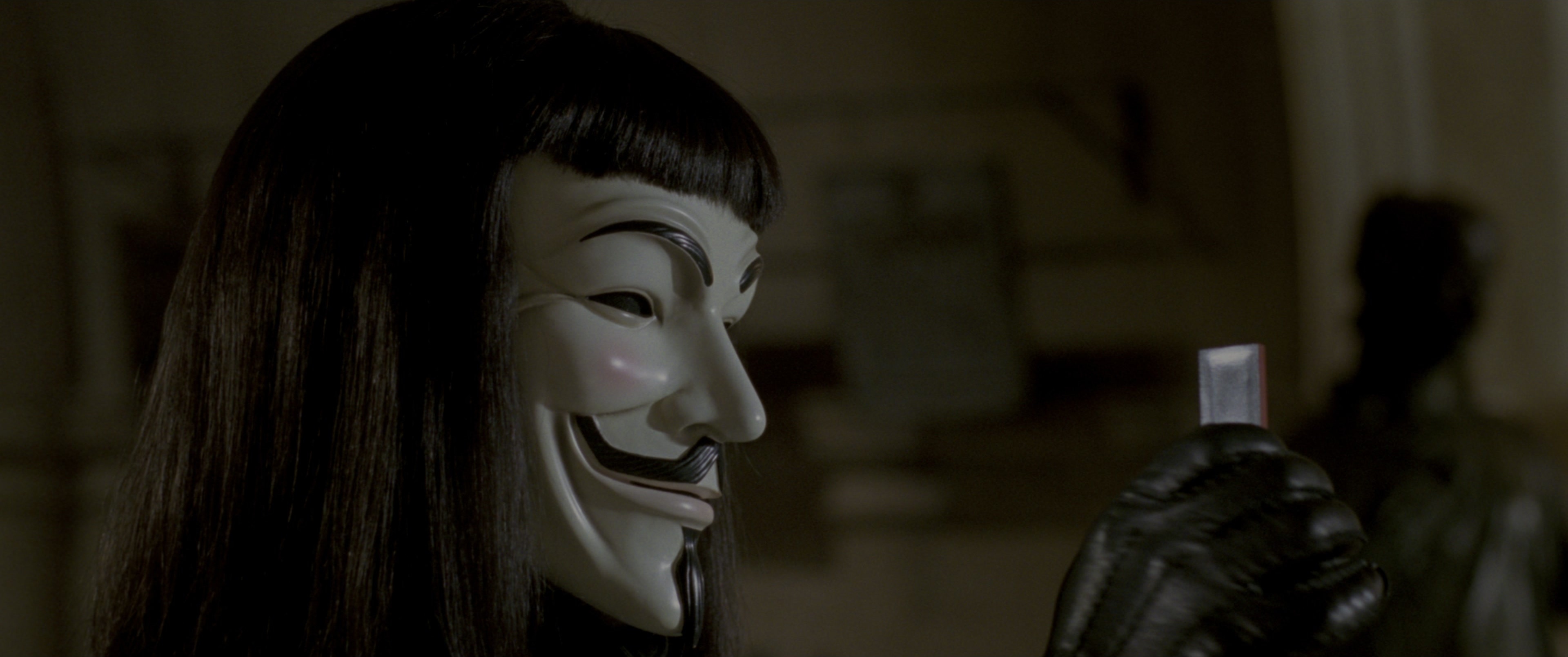 V for Vendetta (2006), wide, 2.39:1 — film still