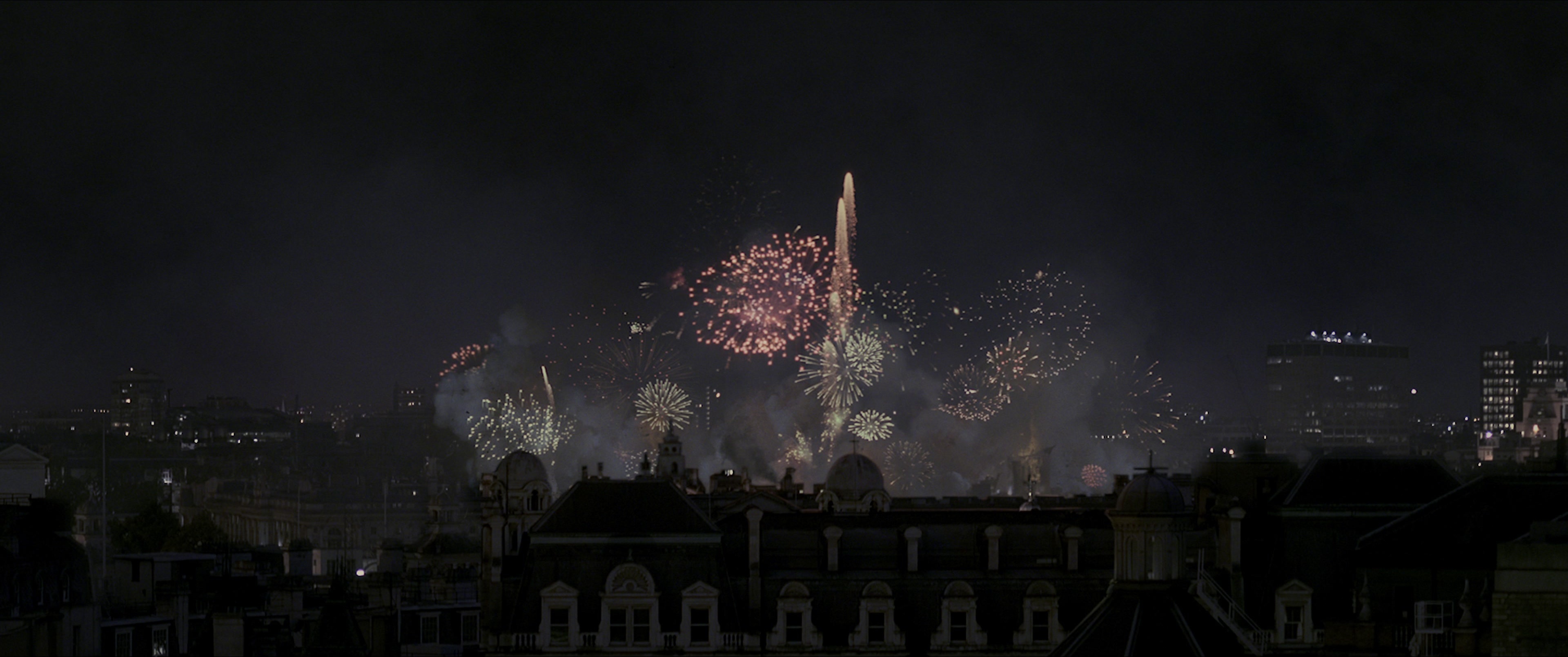 V for Vendetta (2006), wide, 2.39:1 — film still