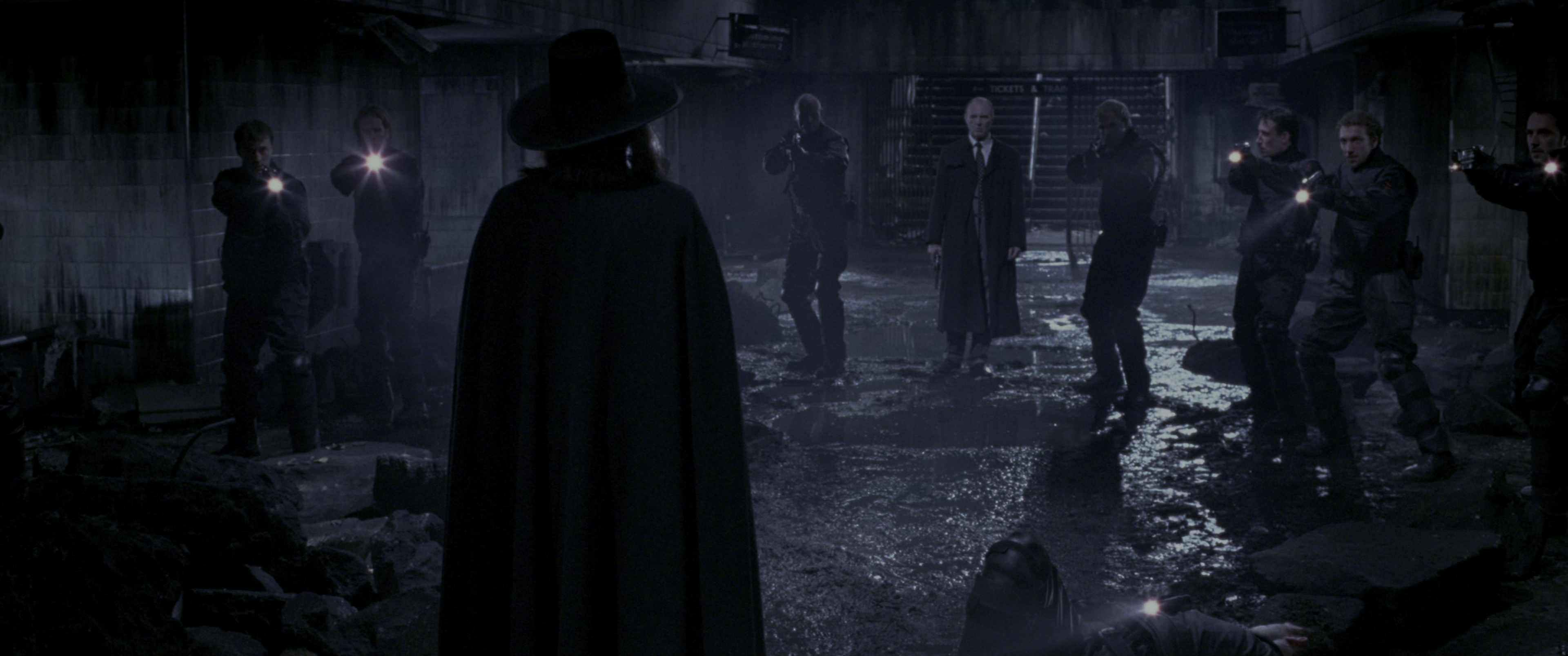 V for Vendetta (2006), wide, 2.39:1 — film still