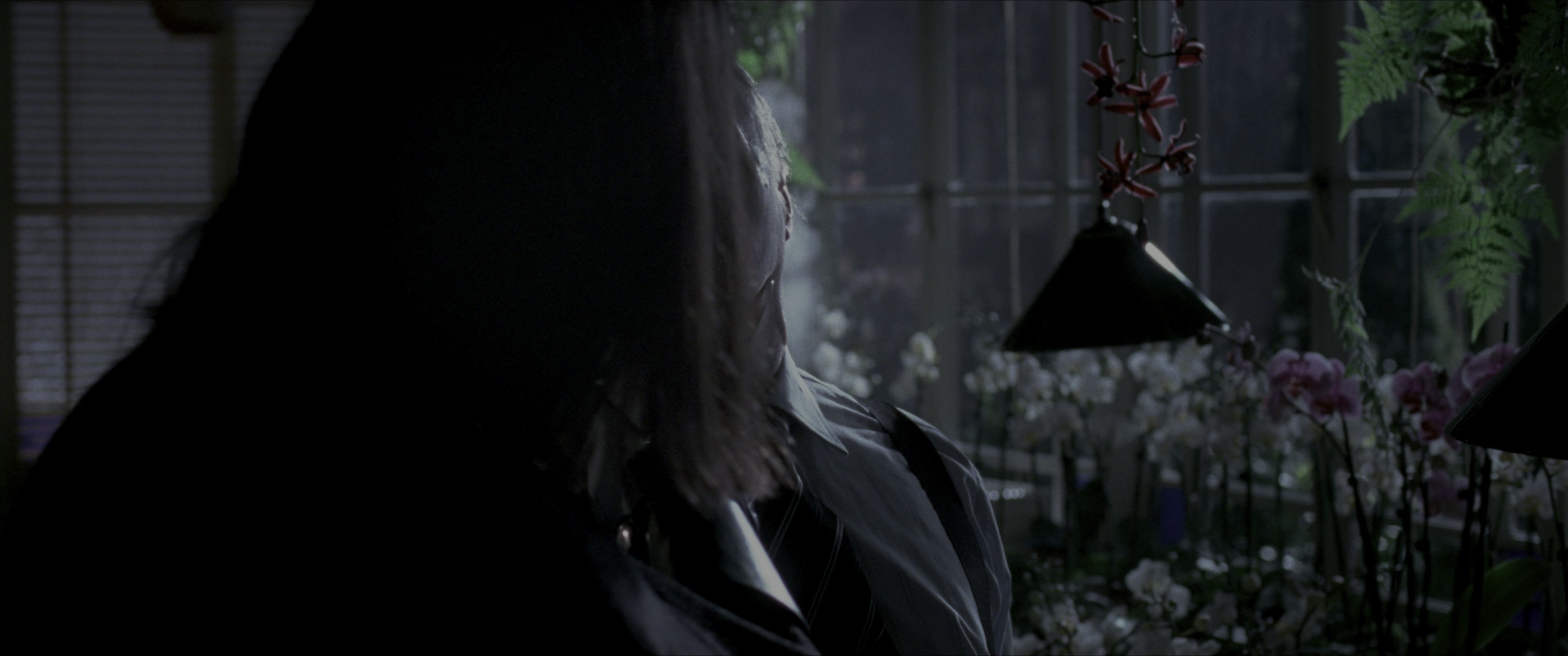 V for Vendetta (2006), wide, 2.39:1 — film still