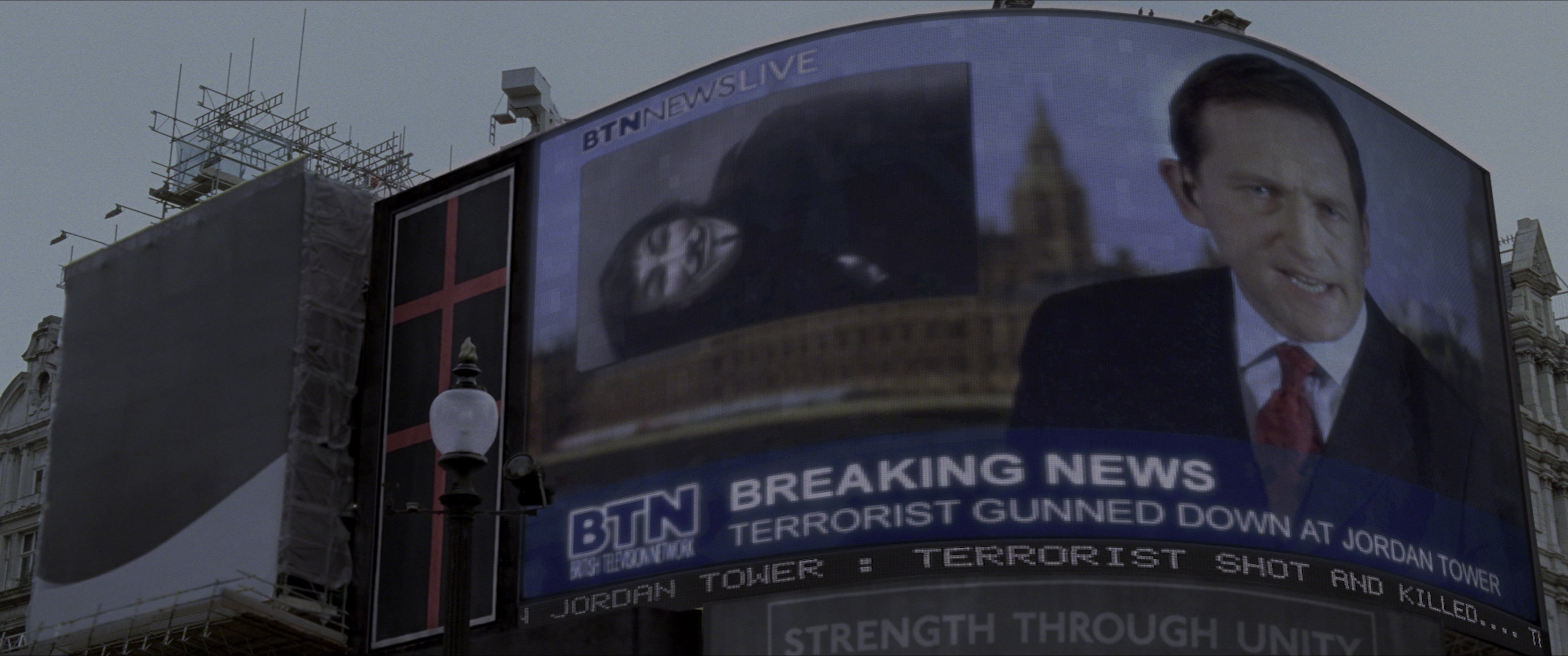V for Vendetta (2006), wide, 2.39:1 — film still