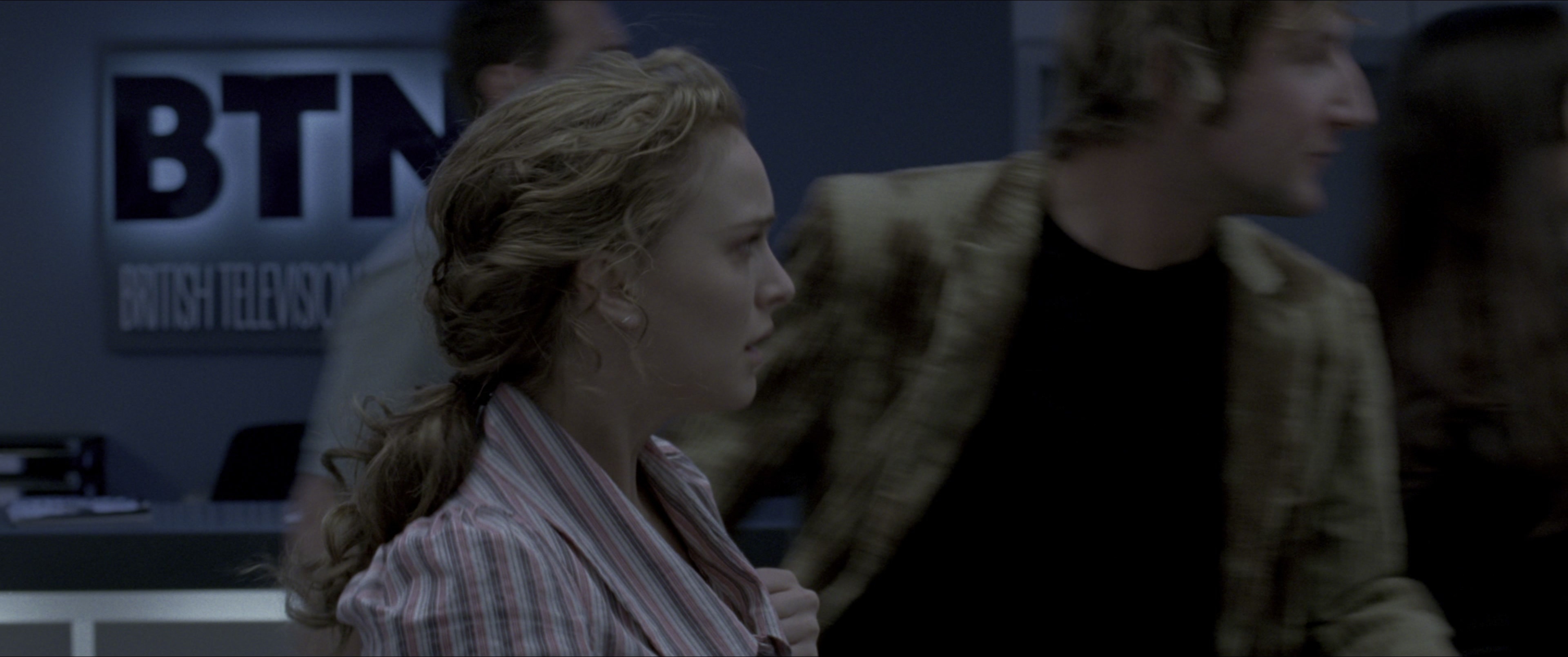 V for Vendetta (2006), wide, 2.39:1 — film still
