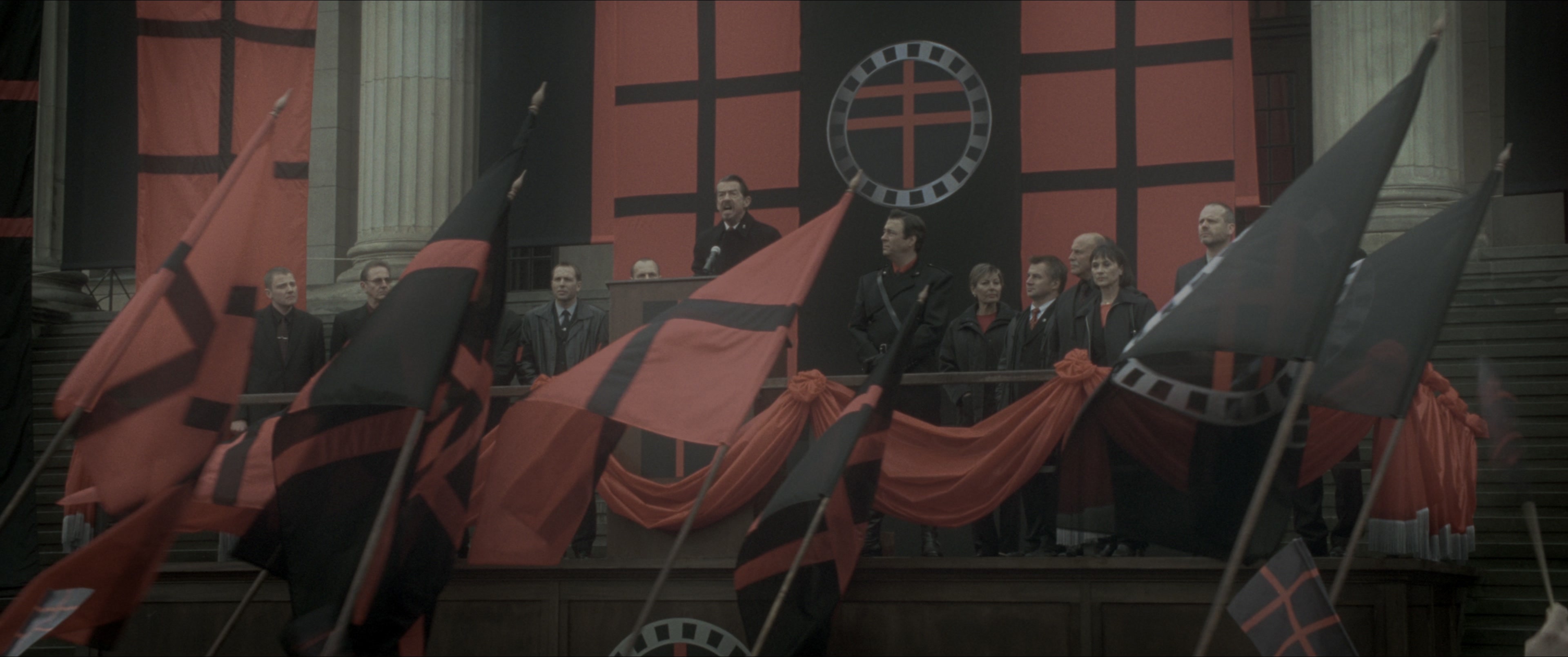 V for Vendetta (2006), wide, 2.39:1 — film still
