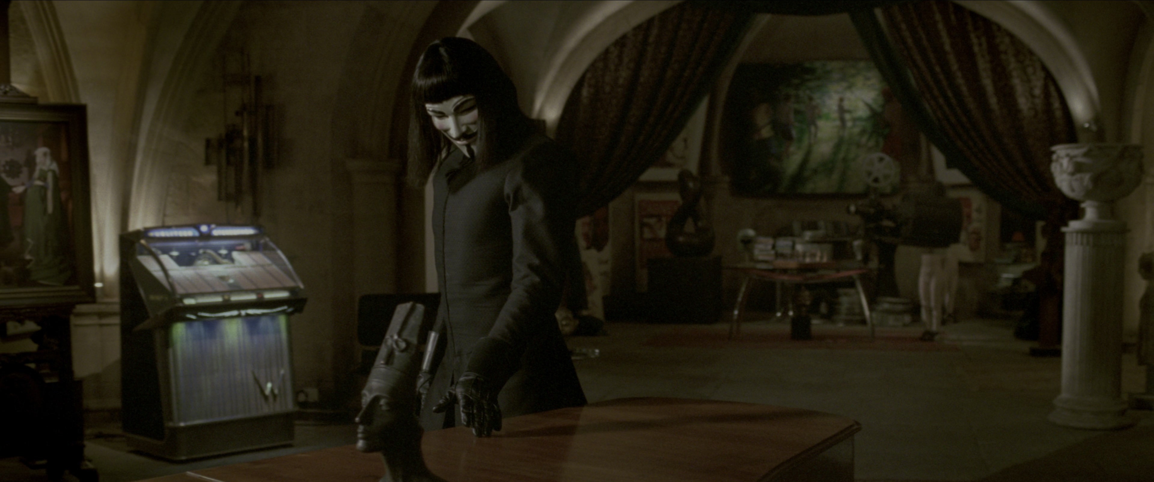 V for Vendetta (2006), medium, 2.39:1 — film still