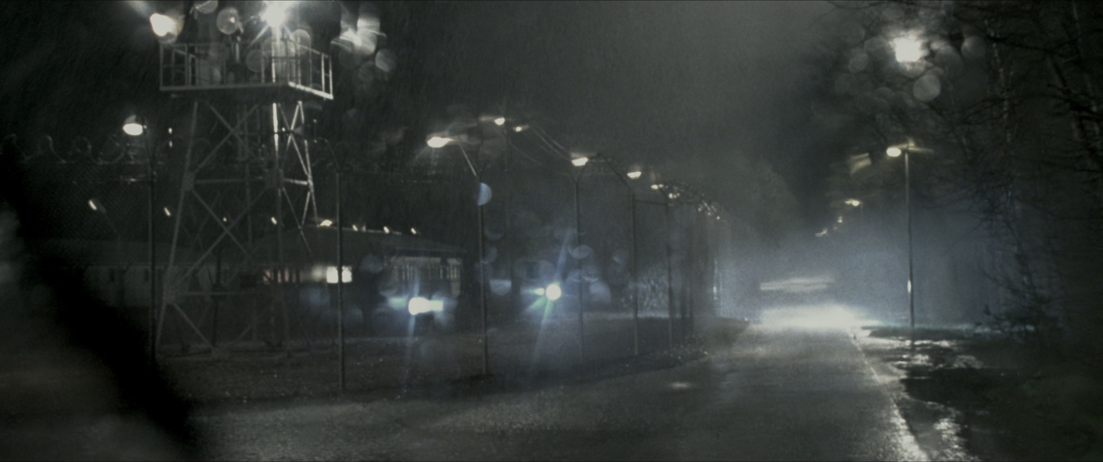 V for Vendetta (2006), wide, 2.39:1 — film still