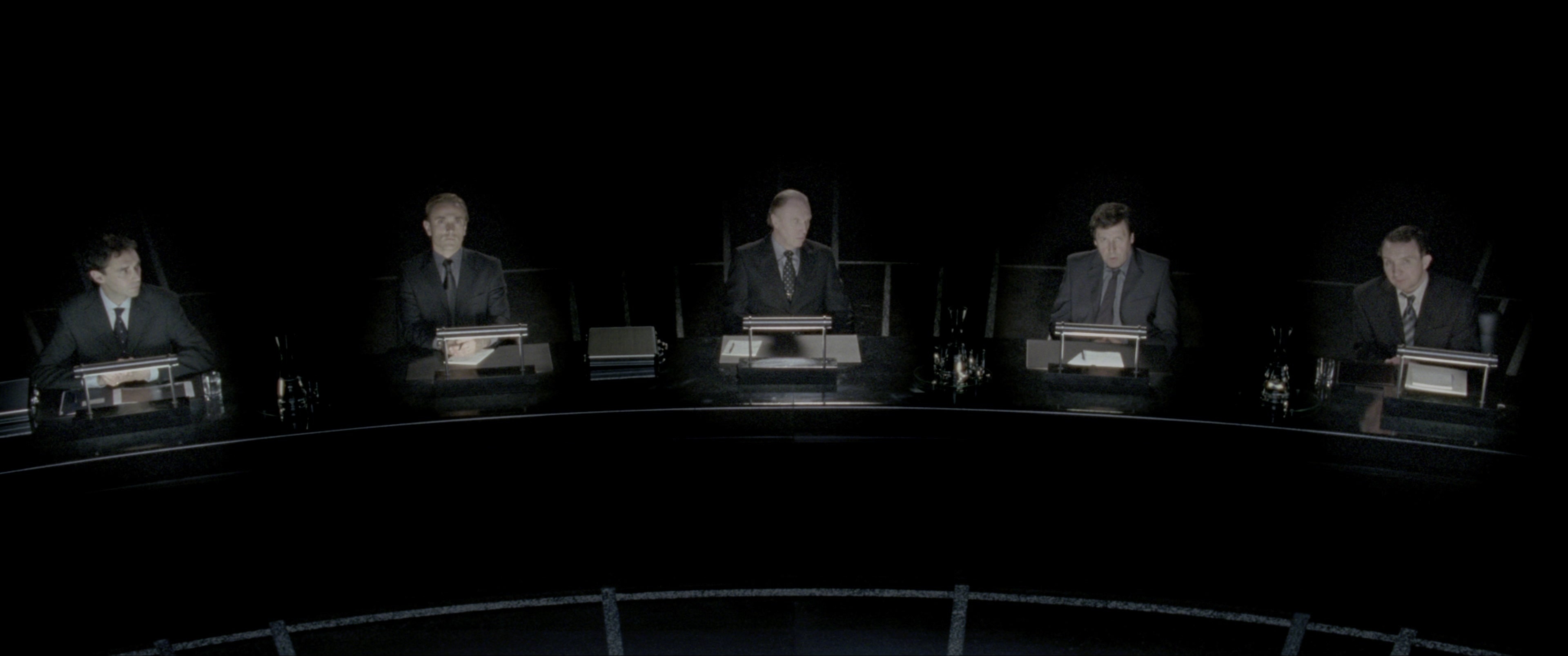 V for Vendetta (2006), wide, 2.39:1 — film still