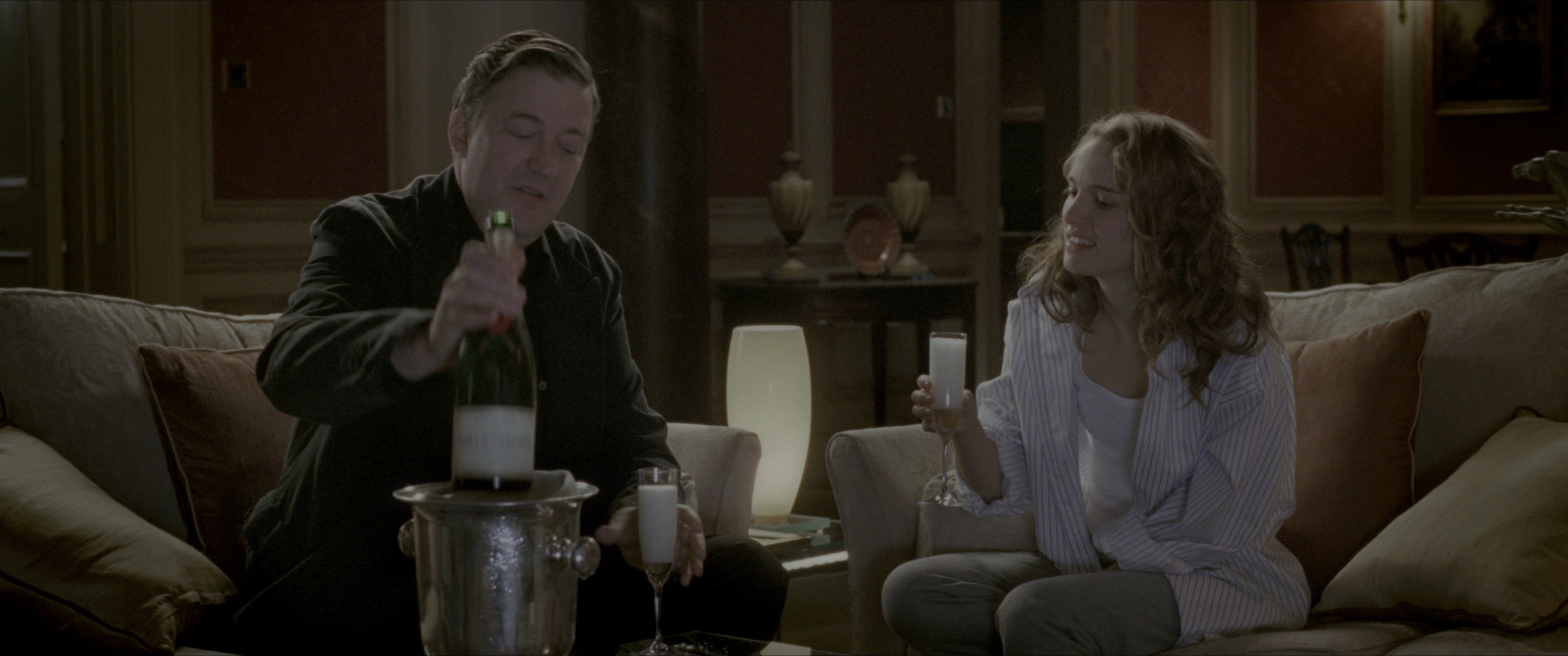 V for Vendetta (2006), wide, 2.39:1 — film still