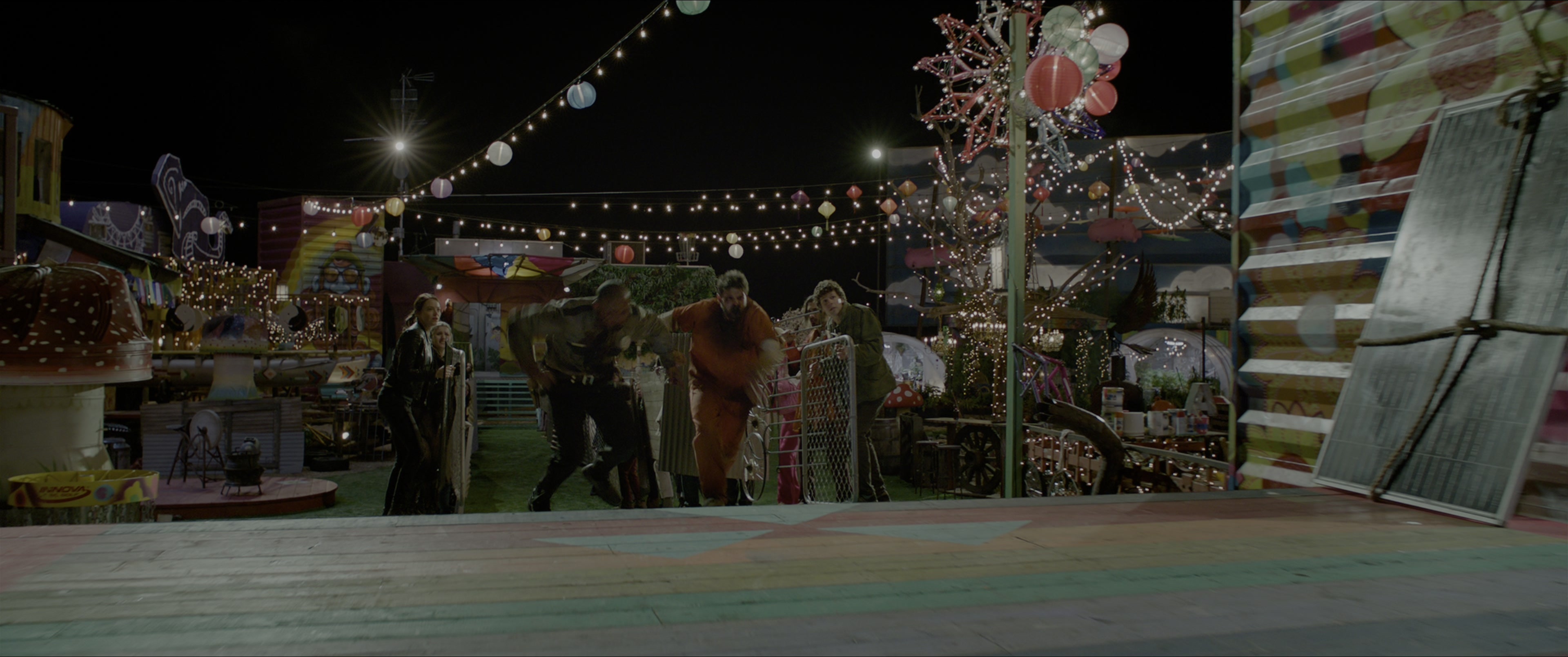 Zombieland: Double Tap (2019), wide, 2.39:1 — film still