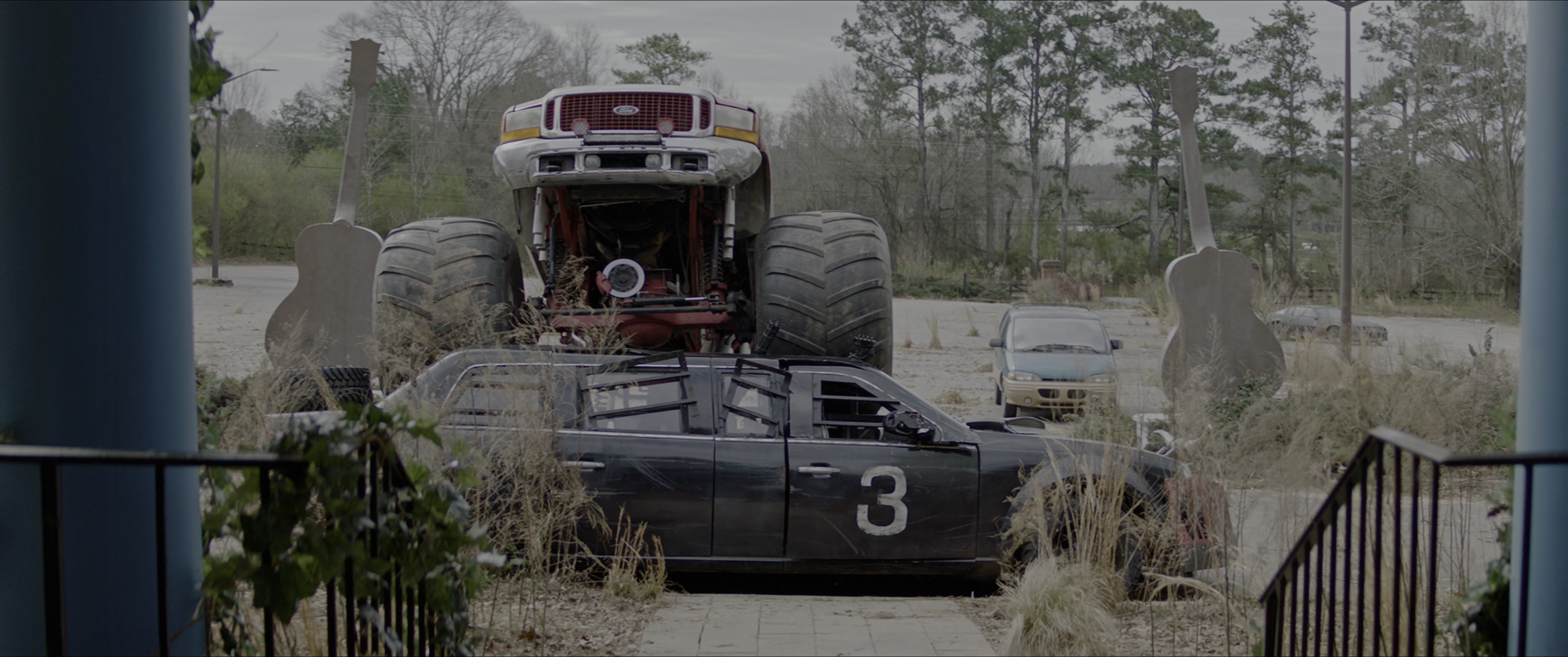 Zombieland: Double Tap (2019), wide, 2.39:1 — film still