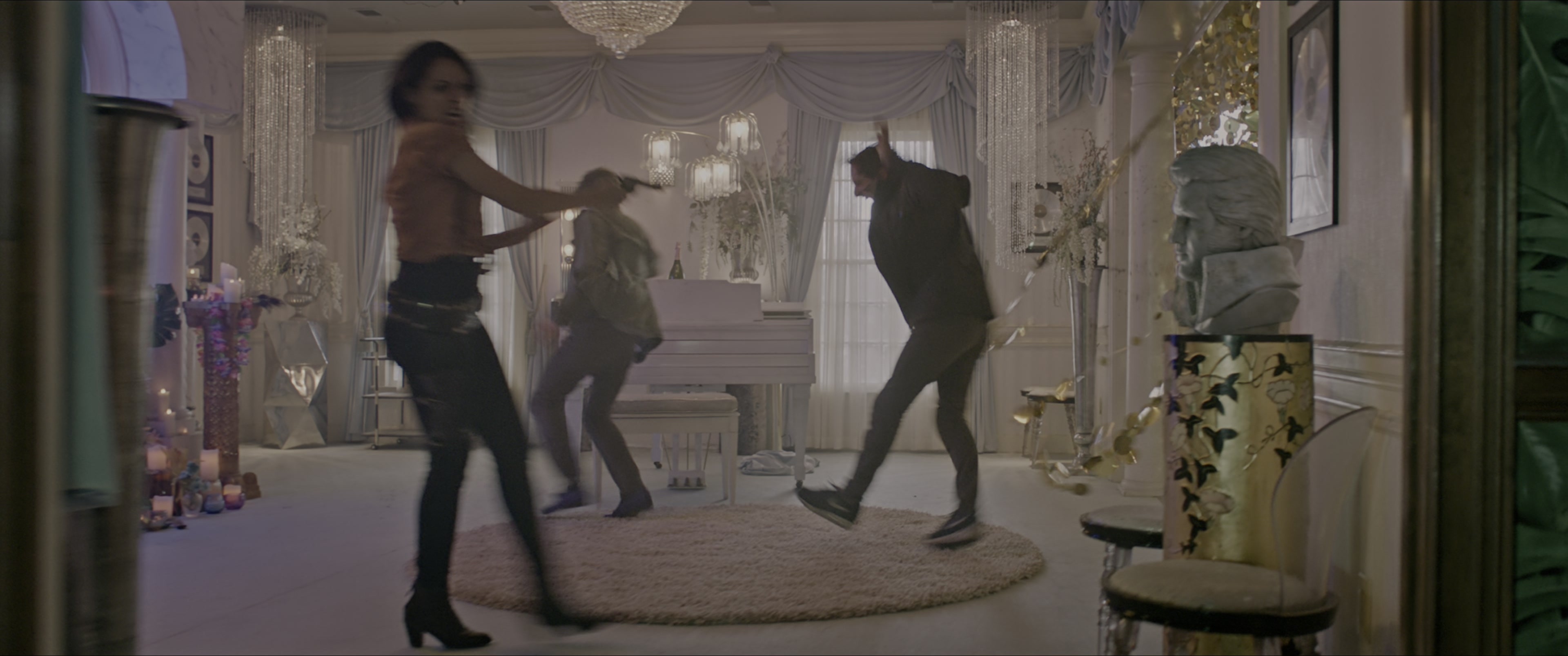 Zombieland: Double Tap (2019), wide, 2.39:1 — film still