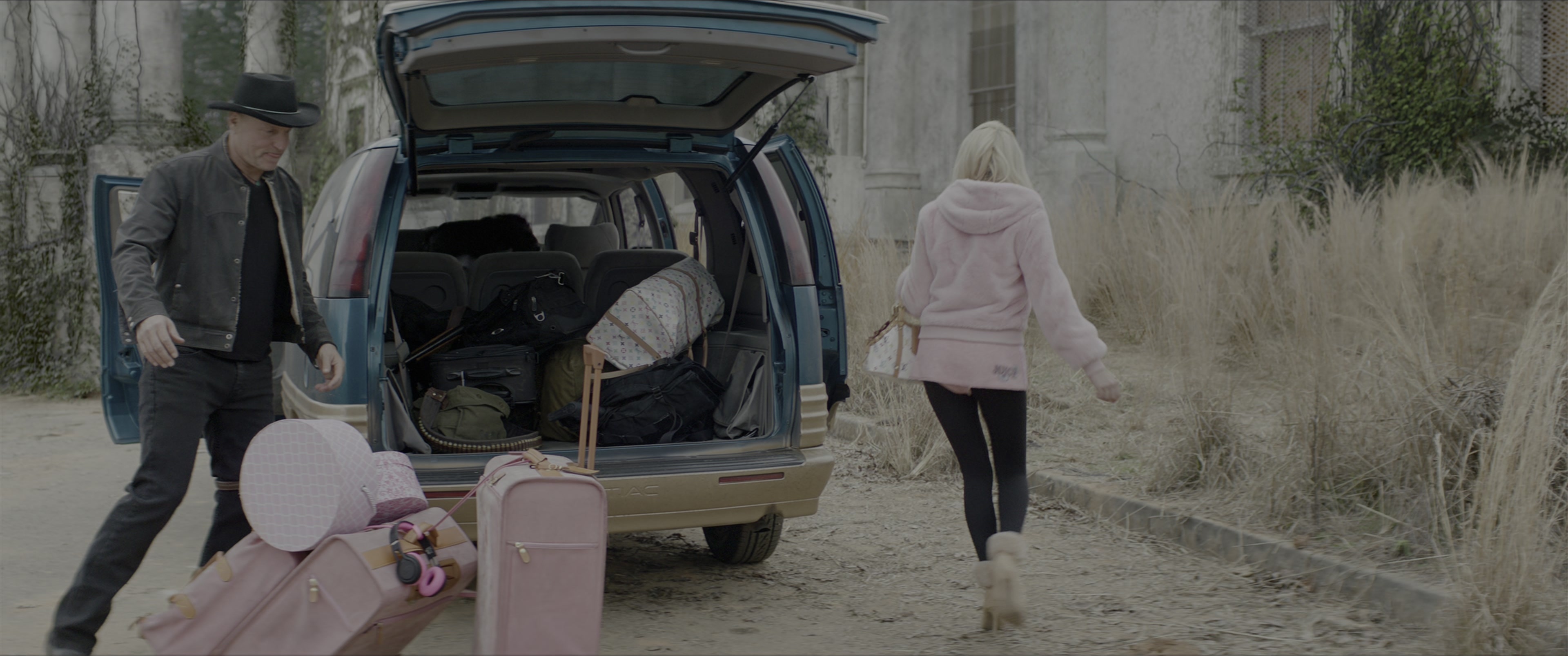 Zombieland: Double Tap (2019), wide, 2.39:1 — film still