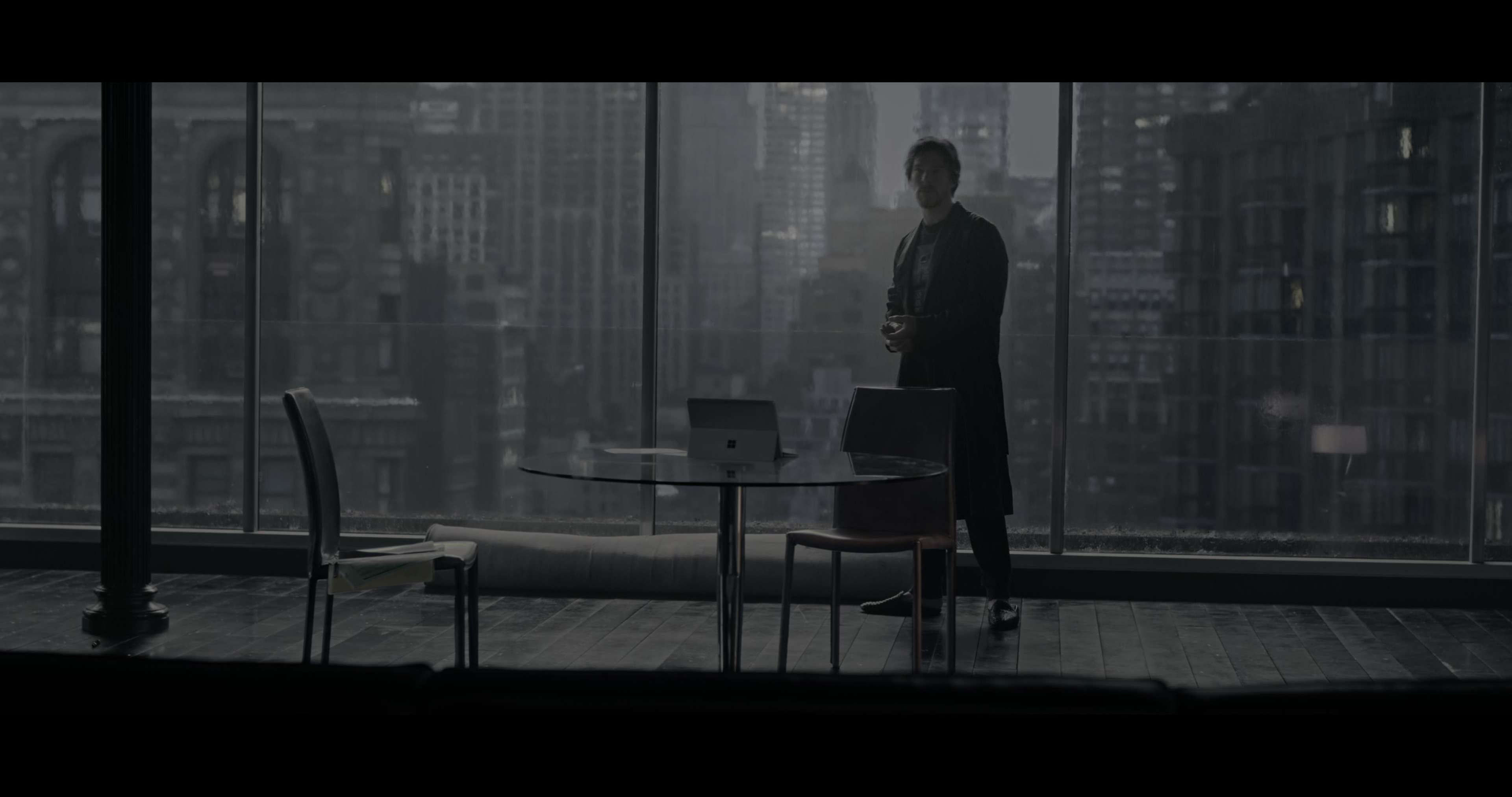 Doctor Strange (2016), wide, 1.90:1 — film still