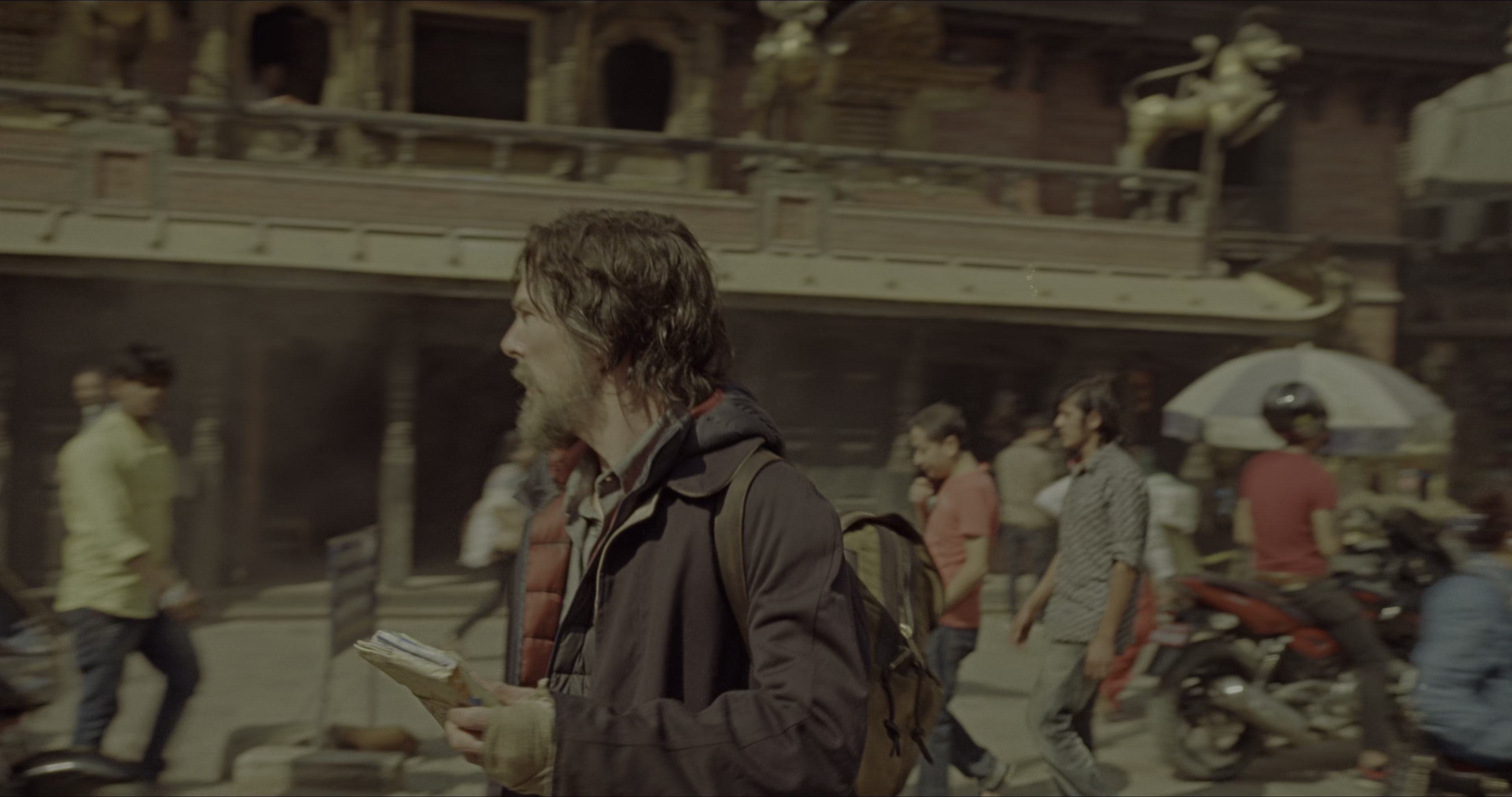 Doctor Strange (2016), wide, 1.90:1 — film still