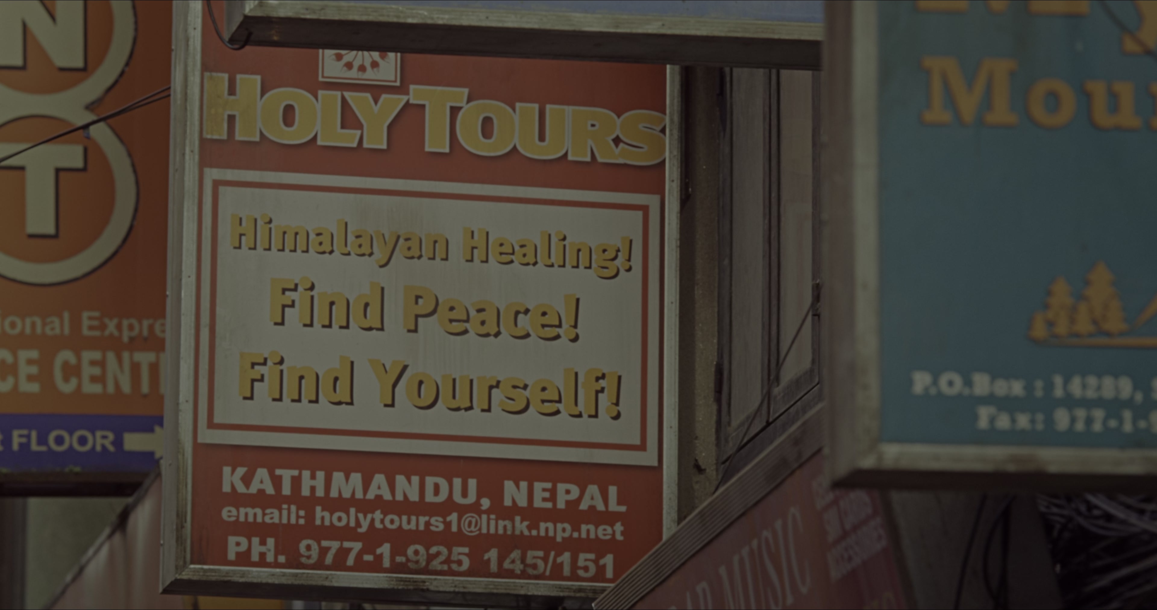 Doctor Strange (2016), wide, 1.90:1 — film still