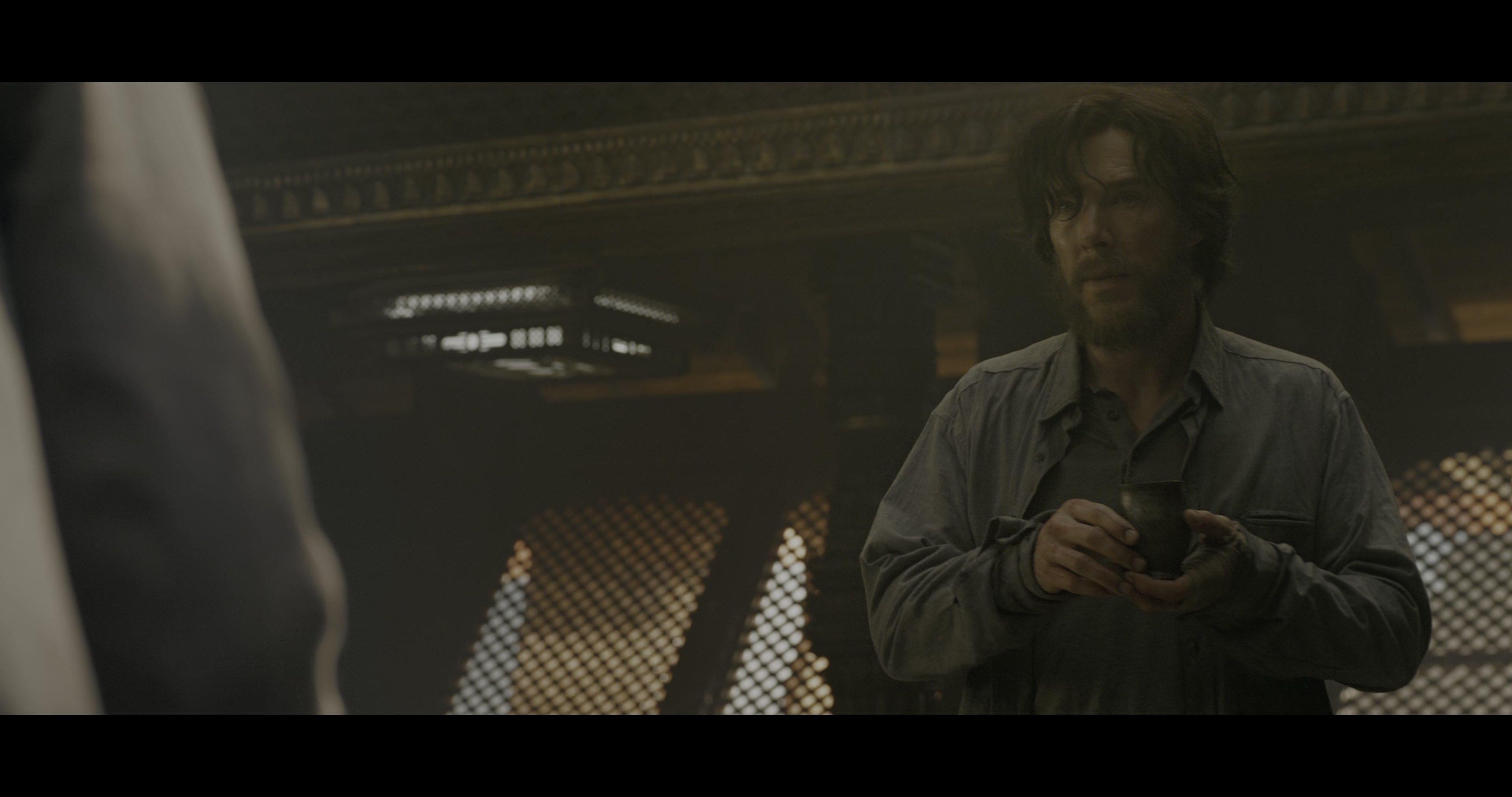 Doctor Strange (2016), wide, 1.90:1 — film still