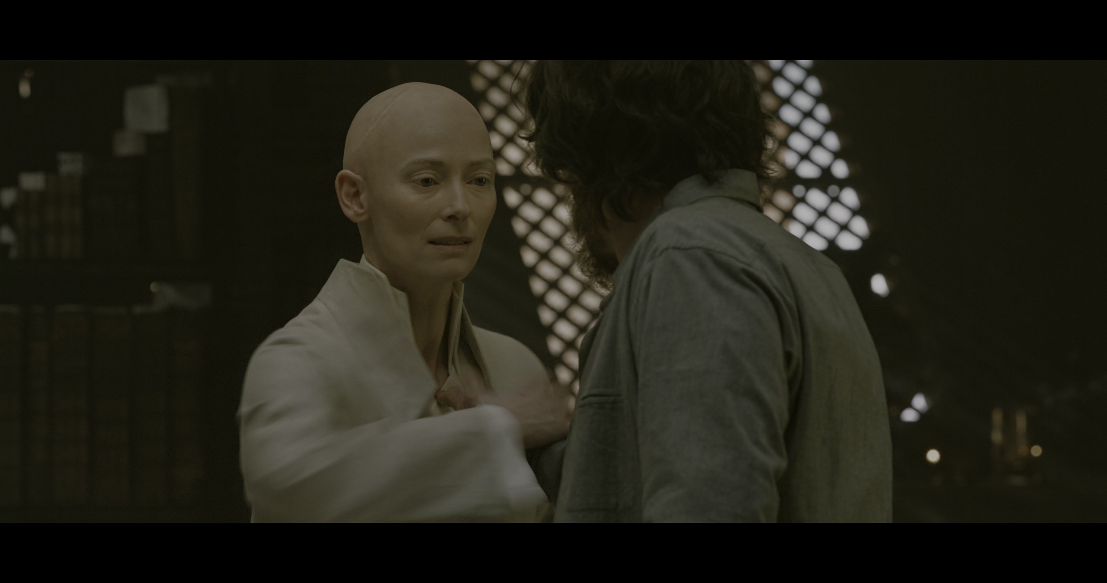 Doctor Strange (2016), wide, 1.90:1 — film still