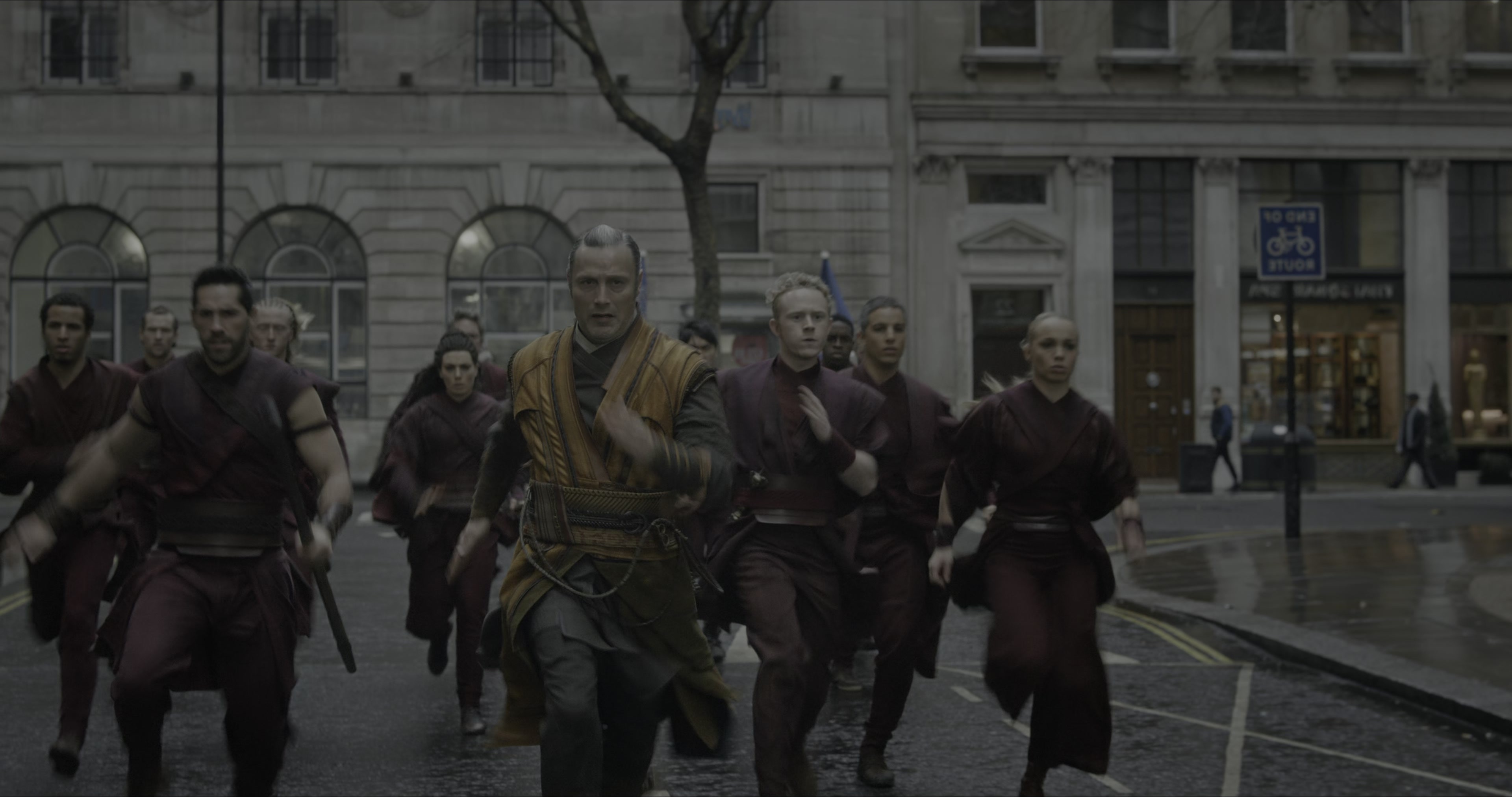 Doctor Strange (2016), wide, 1.90:1 — film still