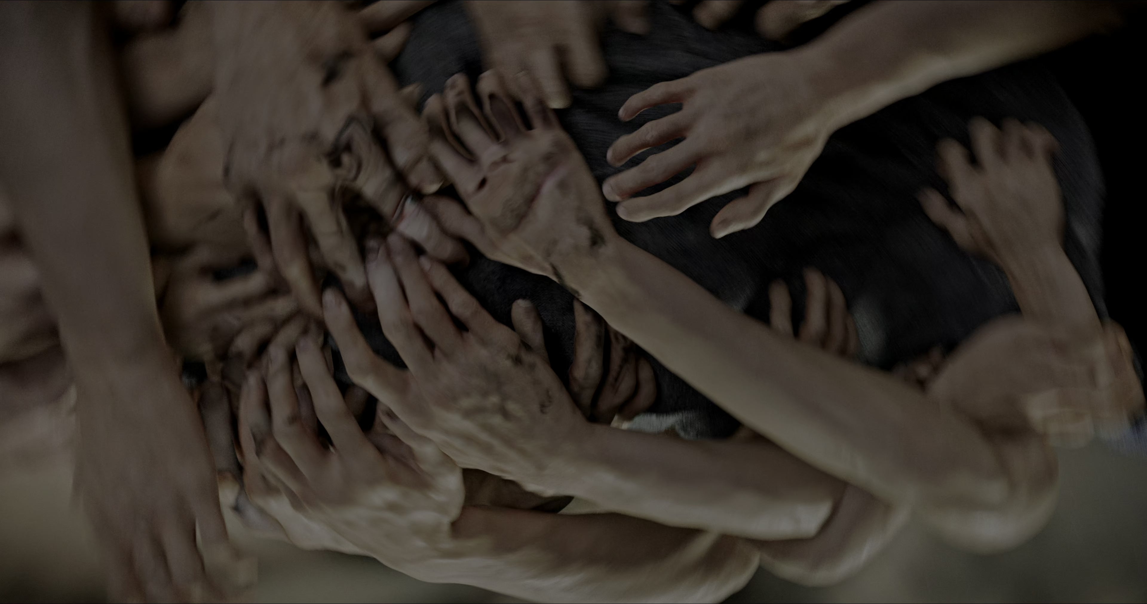 Doctor Strange (2016), wide, 1.90:1 — film still