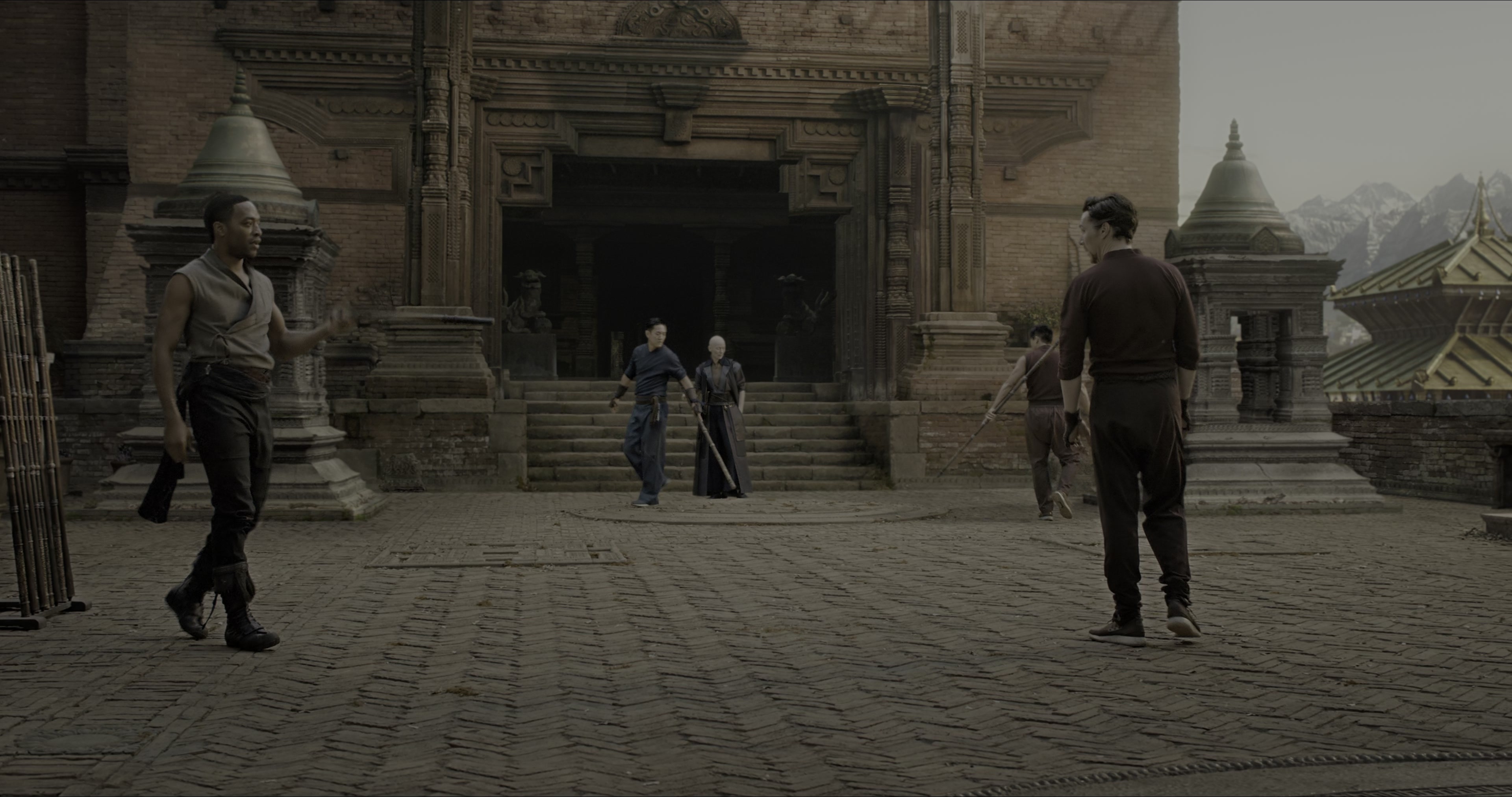 Doctor Strange (2016), wide, 1.90:1 — film still