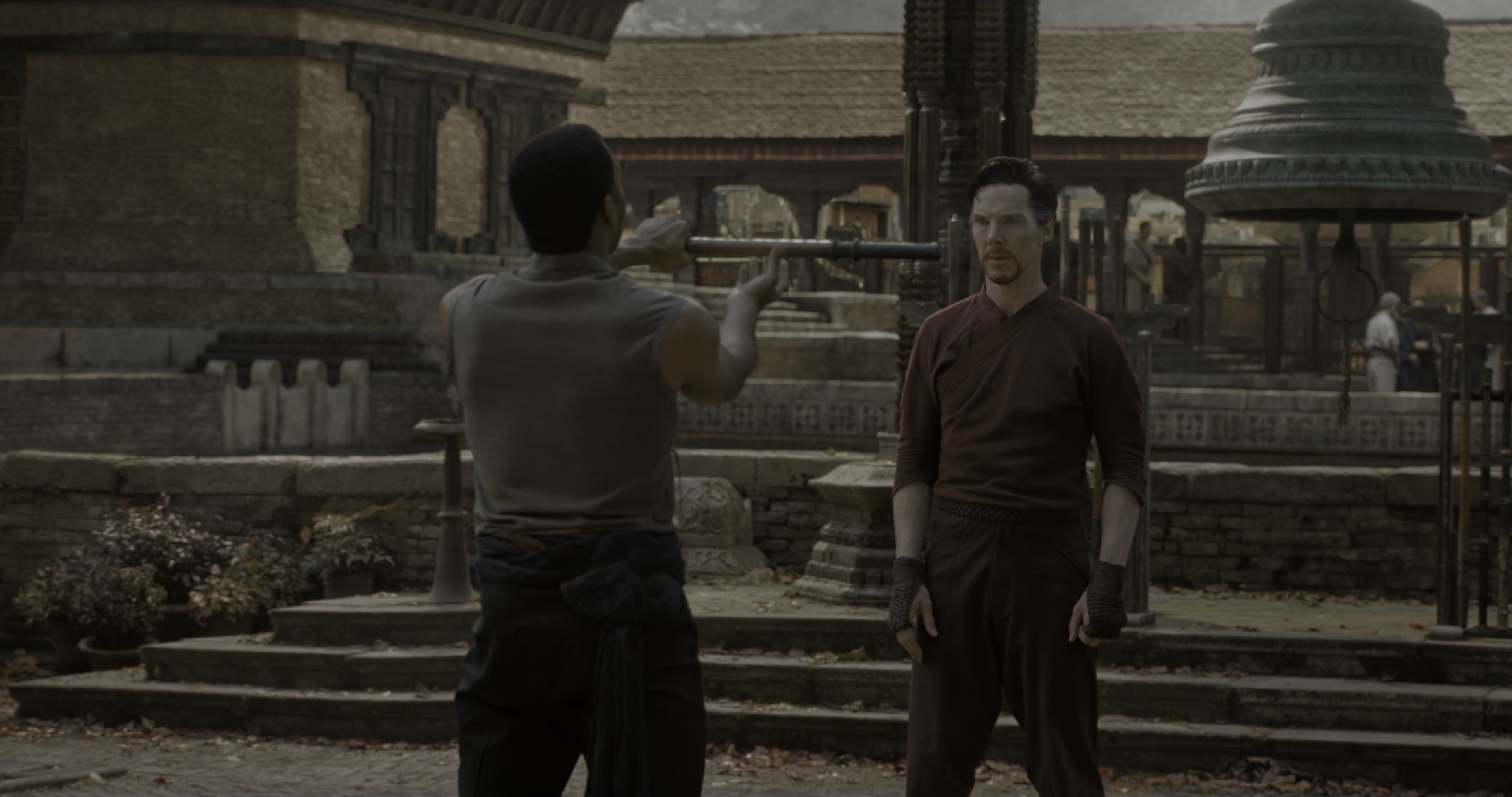 Doctor Strange (2016), wide, 1.90:1 — film still