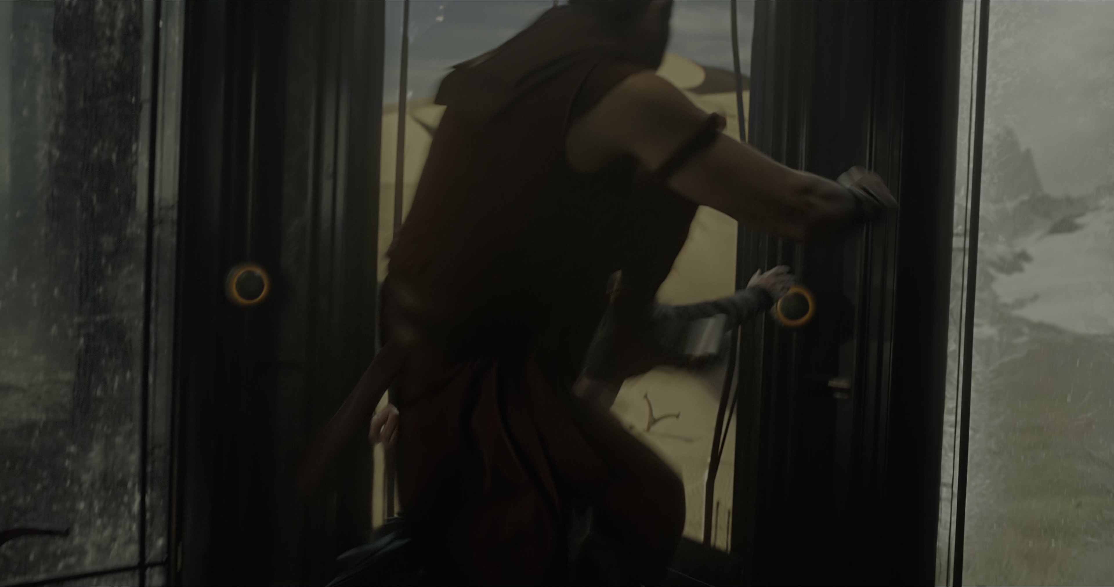 Doctor Strange (2016), wide, 1.90:1 — film still