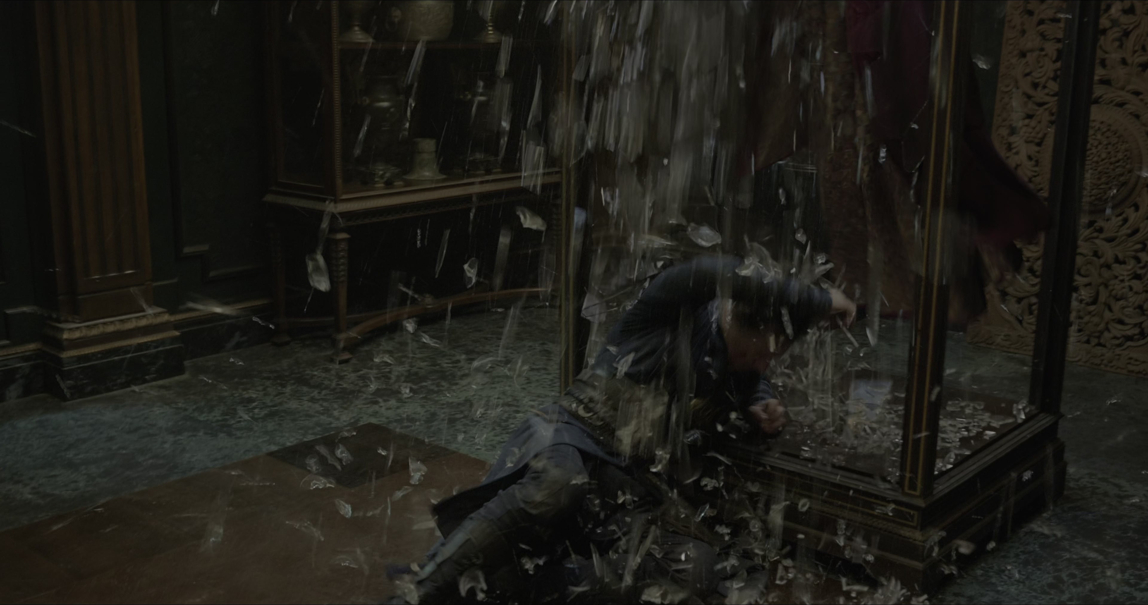 Doctor Strange (2016), wide, 1.90:1 — film still