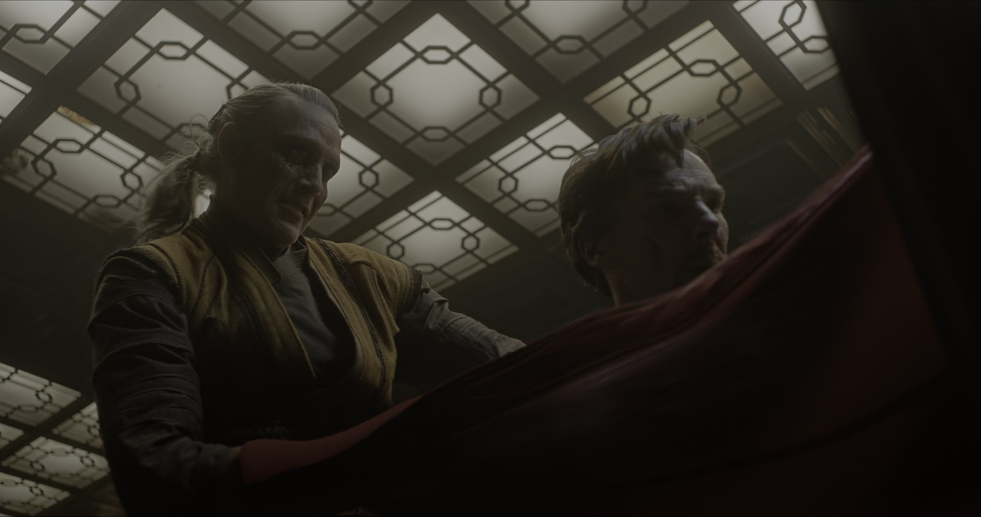 Doctor Strange (2016), wide, 1.90:1 — film still