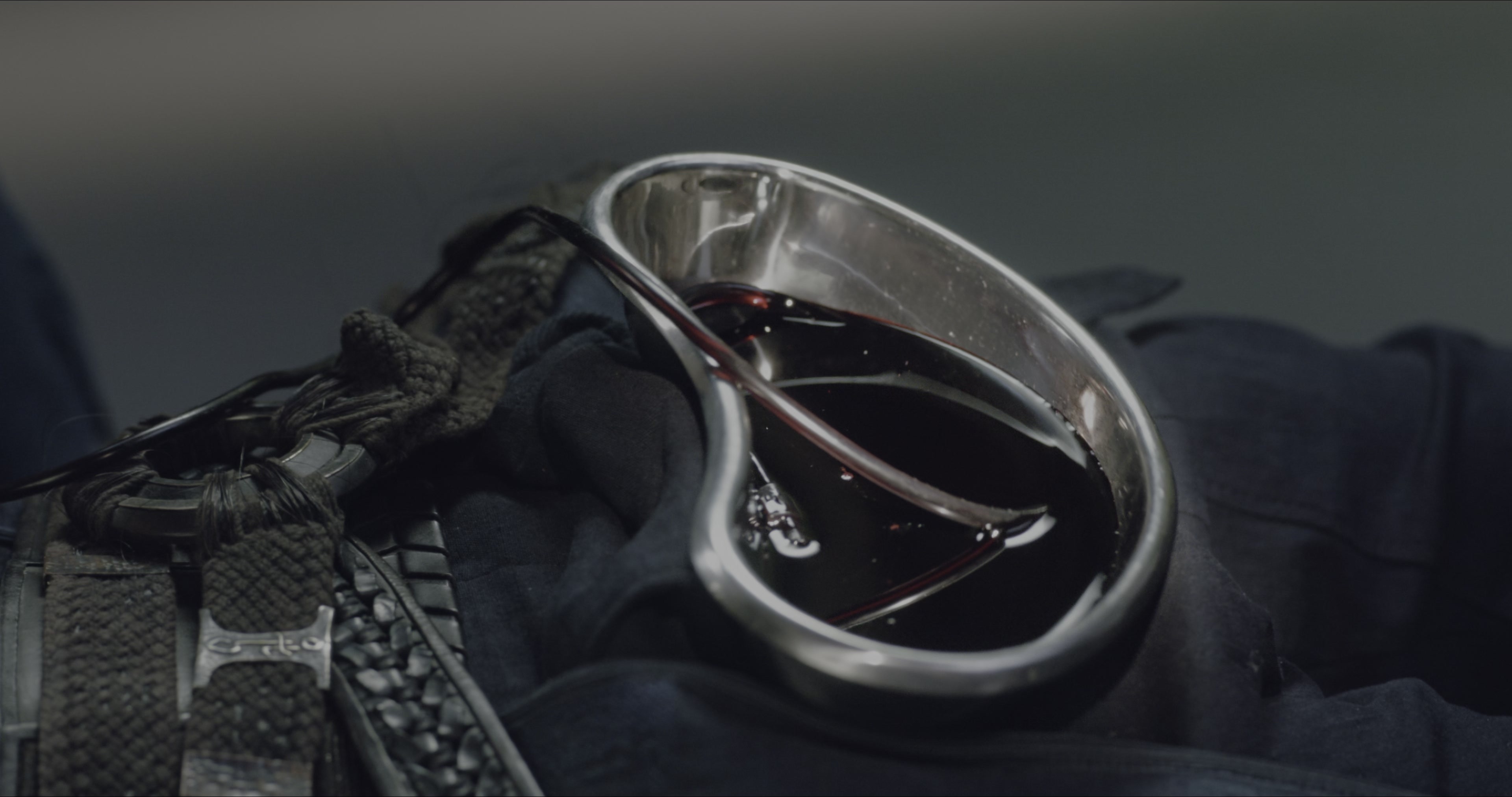 Doctor Strange (2016), wide, 1.90:1 — film still
