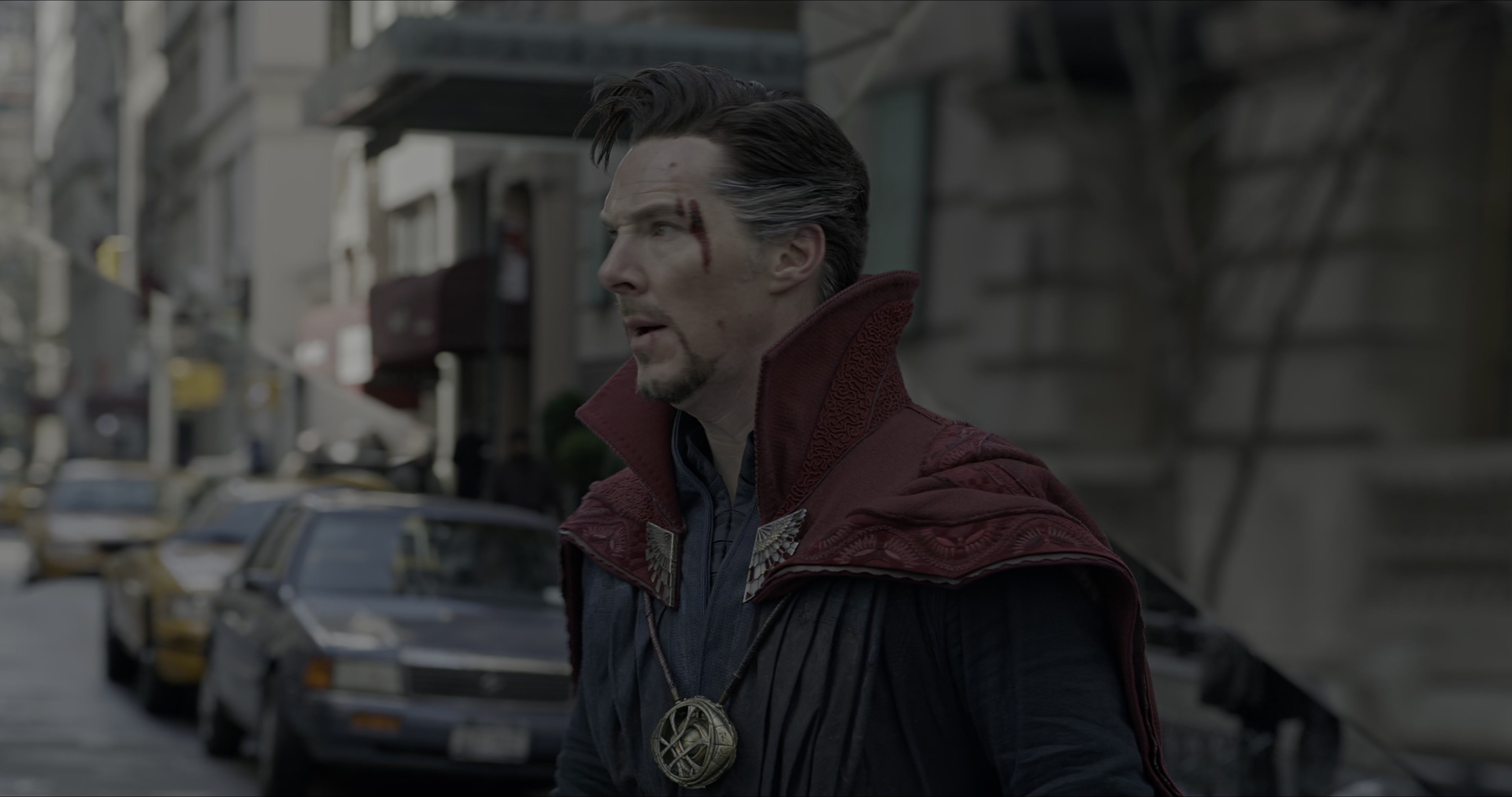 Doctor Strange (2016), wide, 1.90:1 — film still
