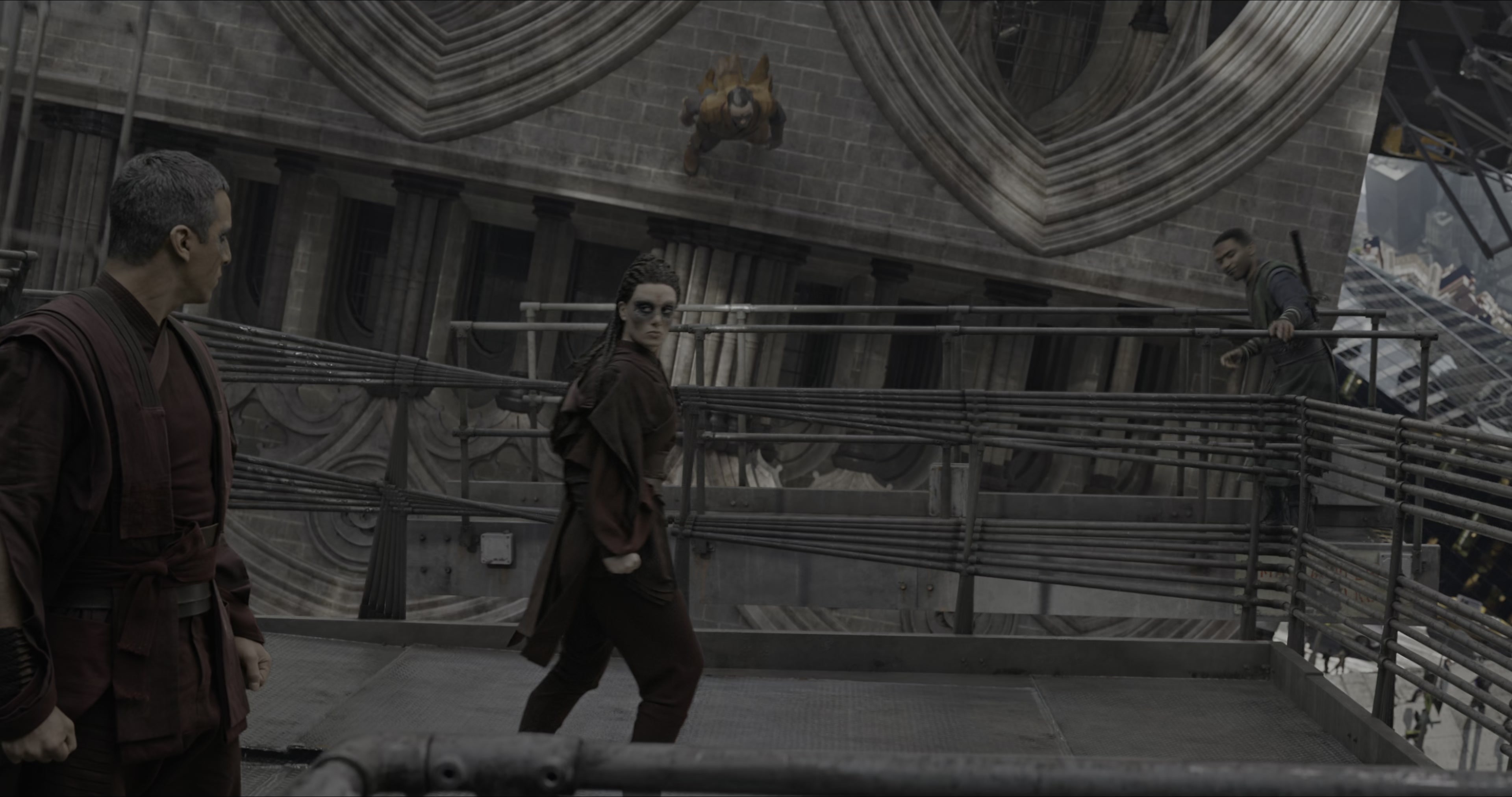 Doctor Strange (2016), wide, 1.90:1 — film still
