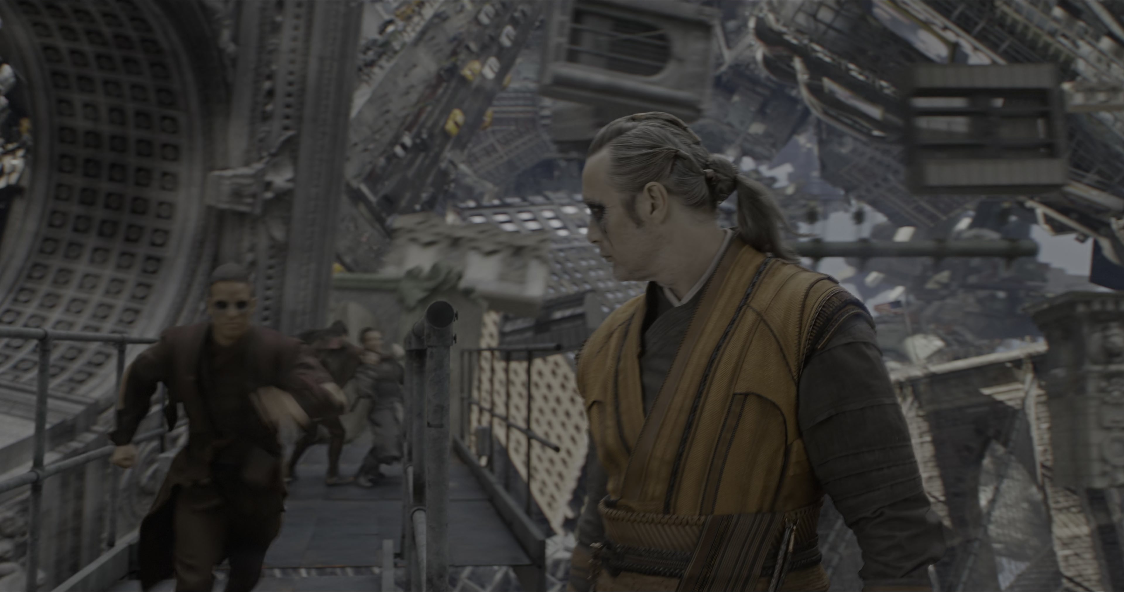 Doctor Strange (2016), wide, 1.90:1 — film still