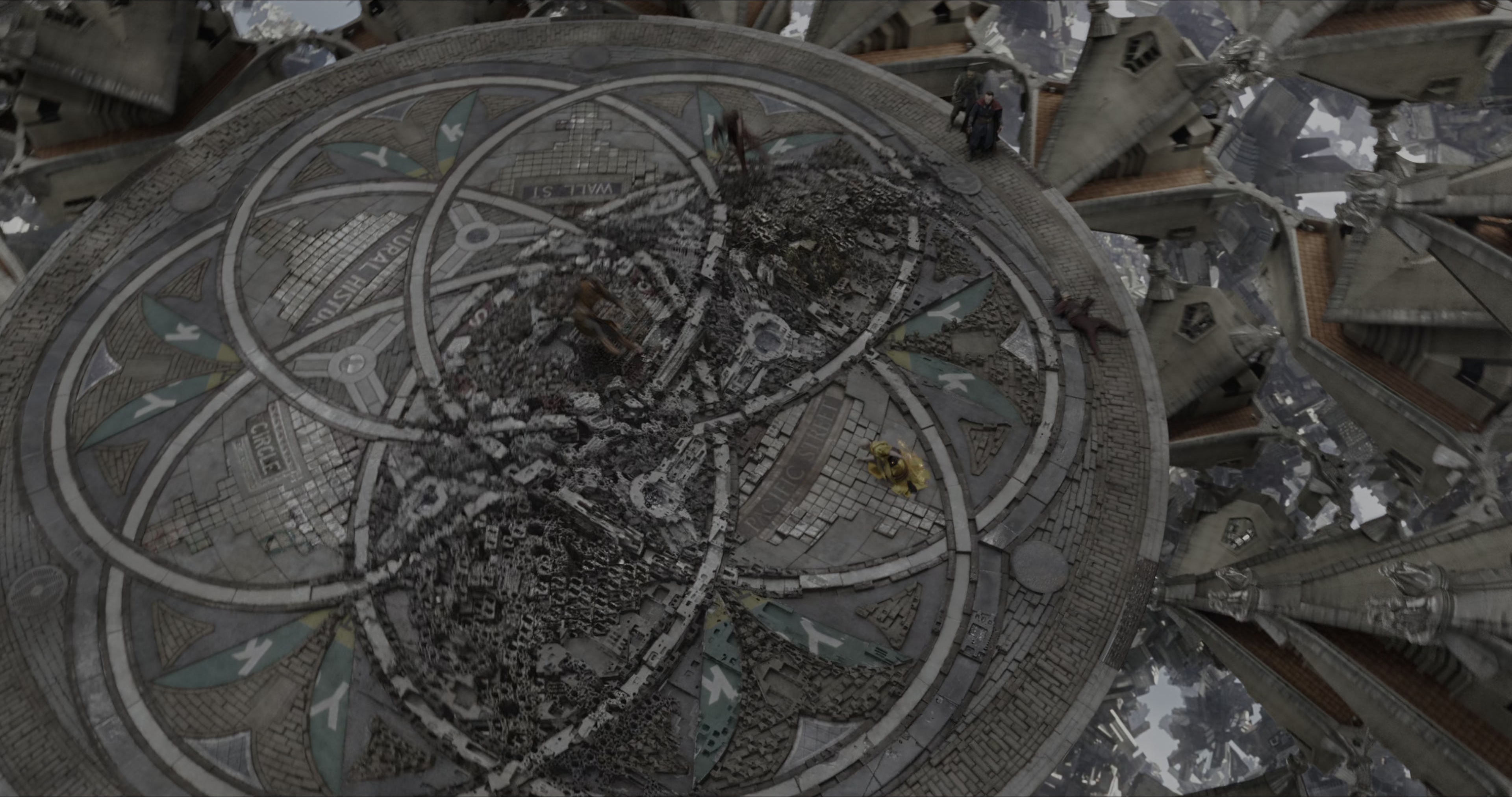 Doctor Strange (2016), wide, 1.90:1 — film still