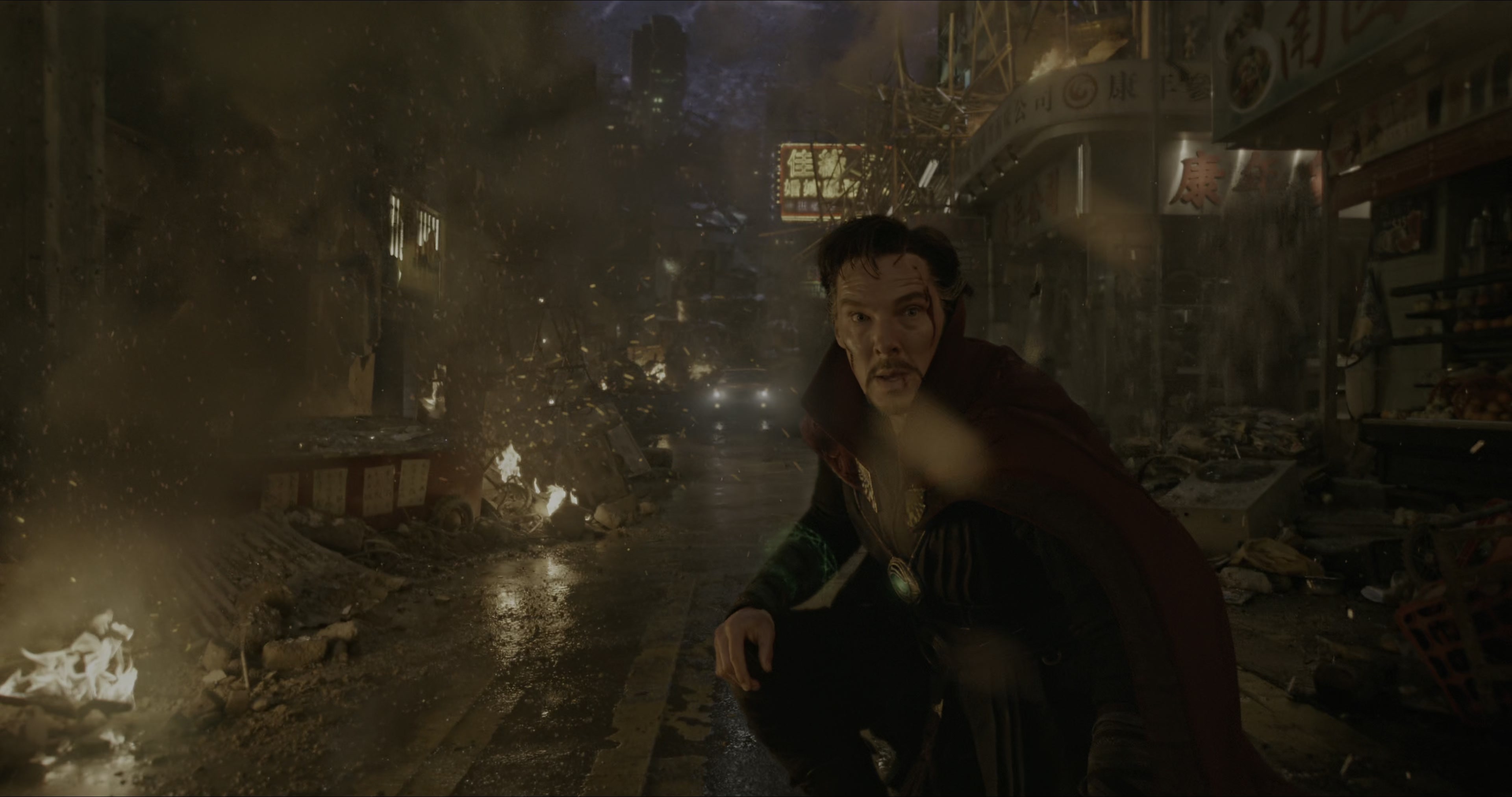 Doctor Strange (2016), wide, 1.90:1 — film still