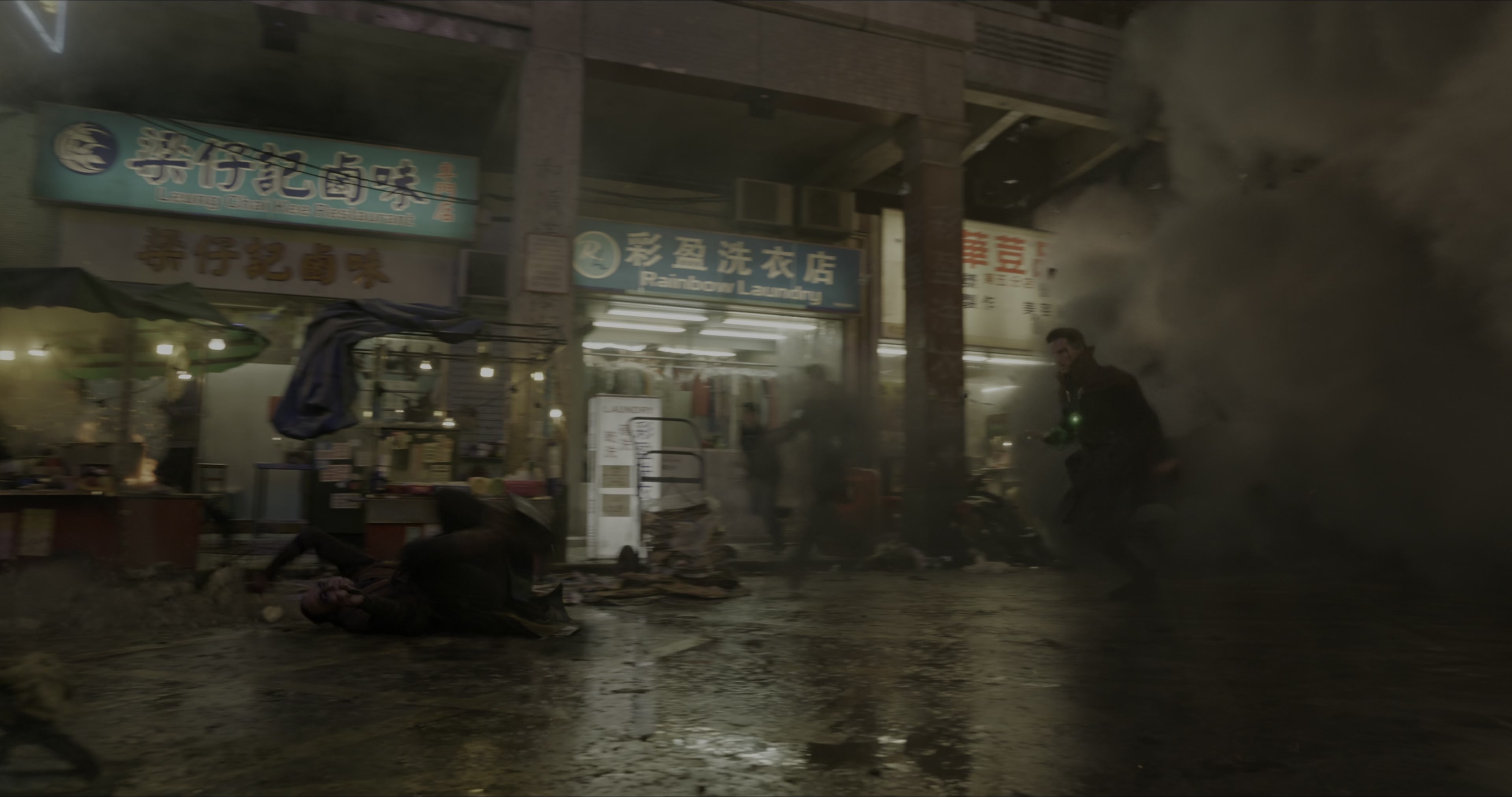 Doctor Strange (2016), wide, 1.90:1 — film still