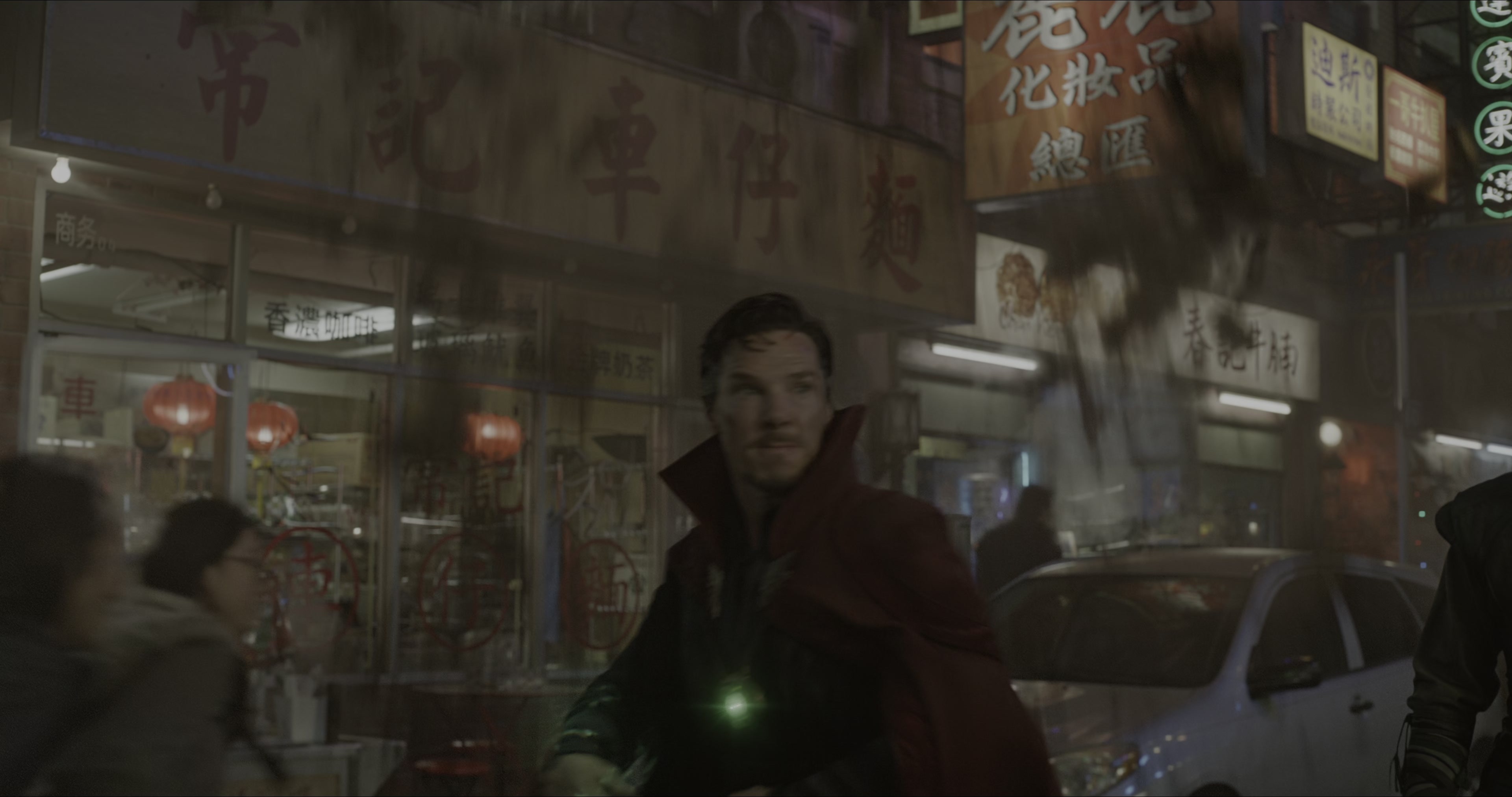 Doctor Strange (2016), wide, 1.90:1 — film still