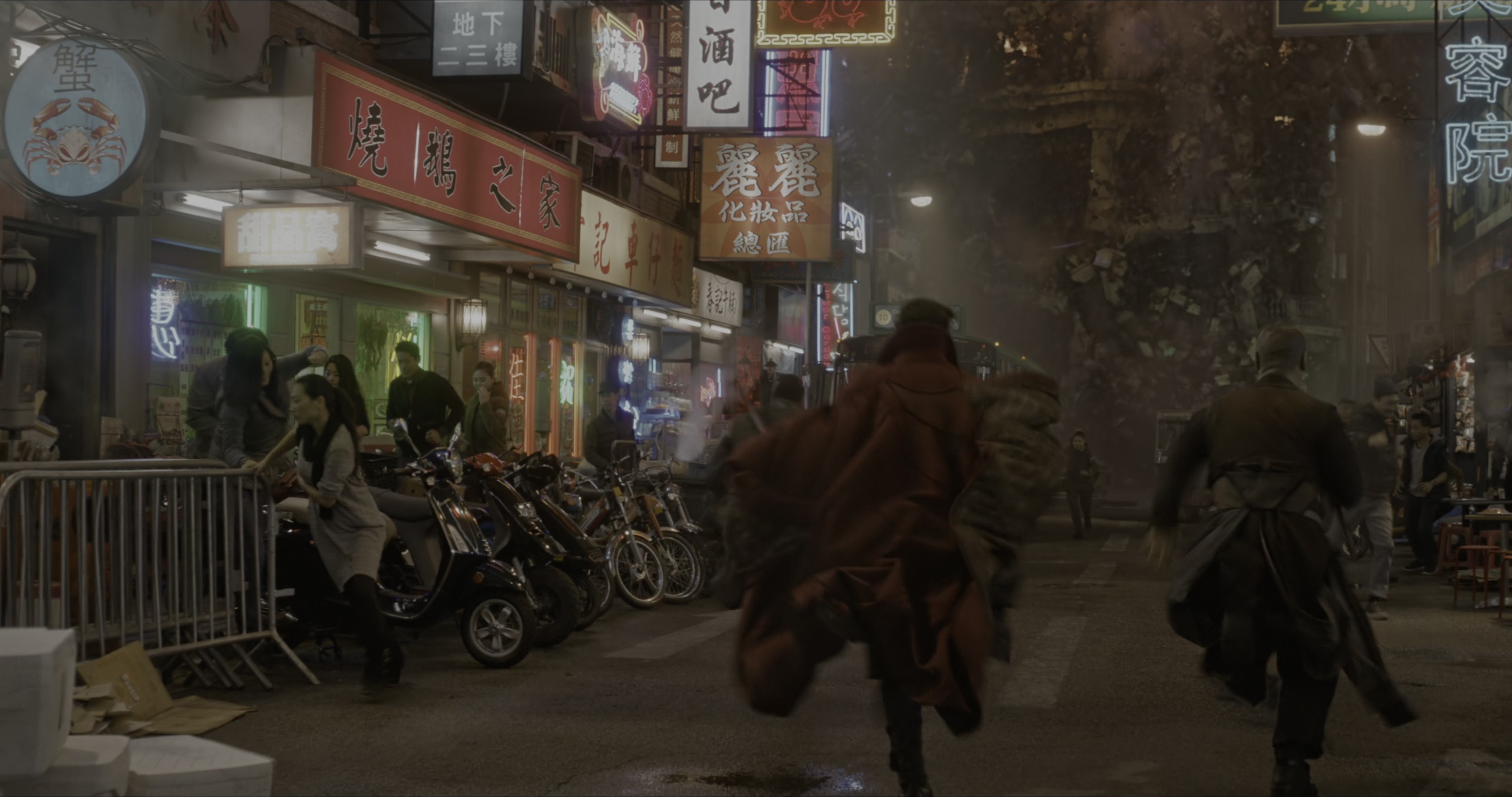 Doctor Strange (2016), wide, 1.90:1 — film still