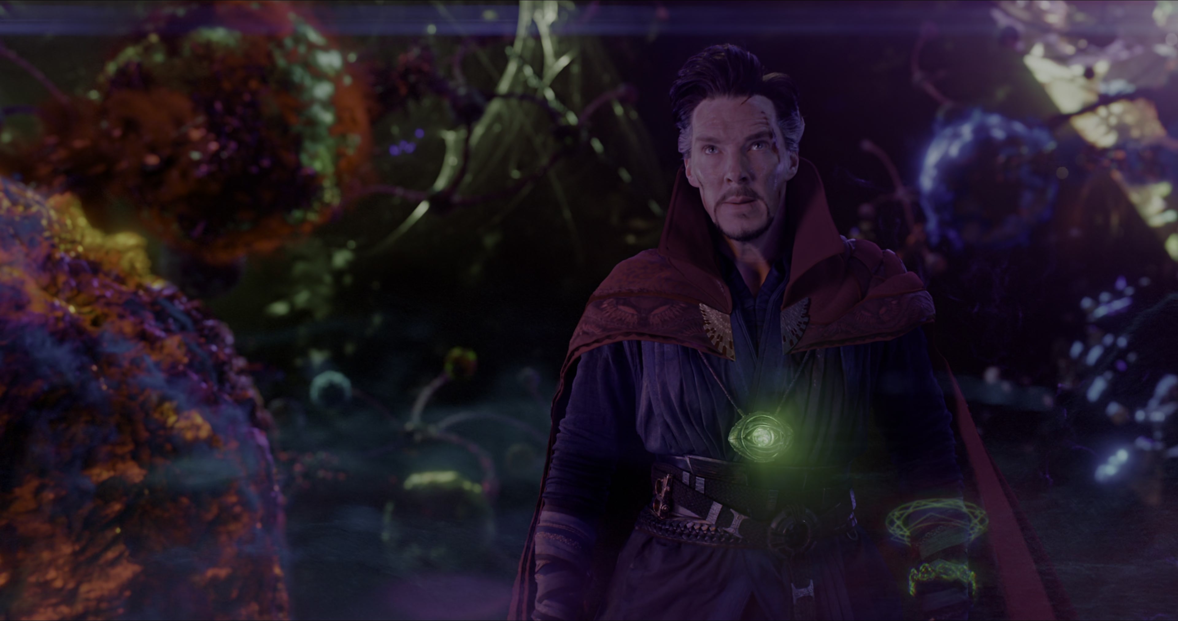 Doctor Strange (2016), wide, 1.90:1 — film still