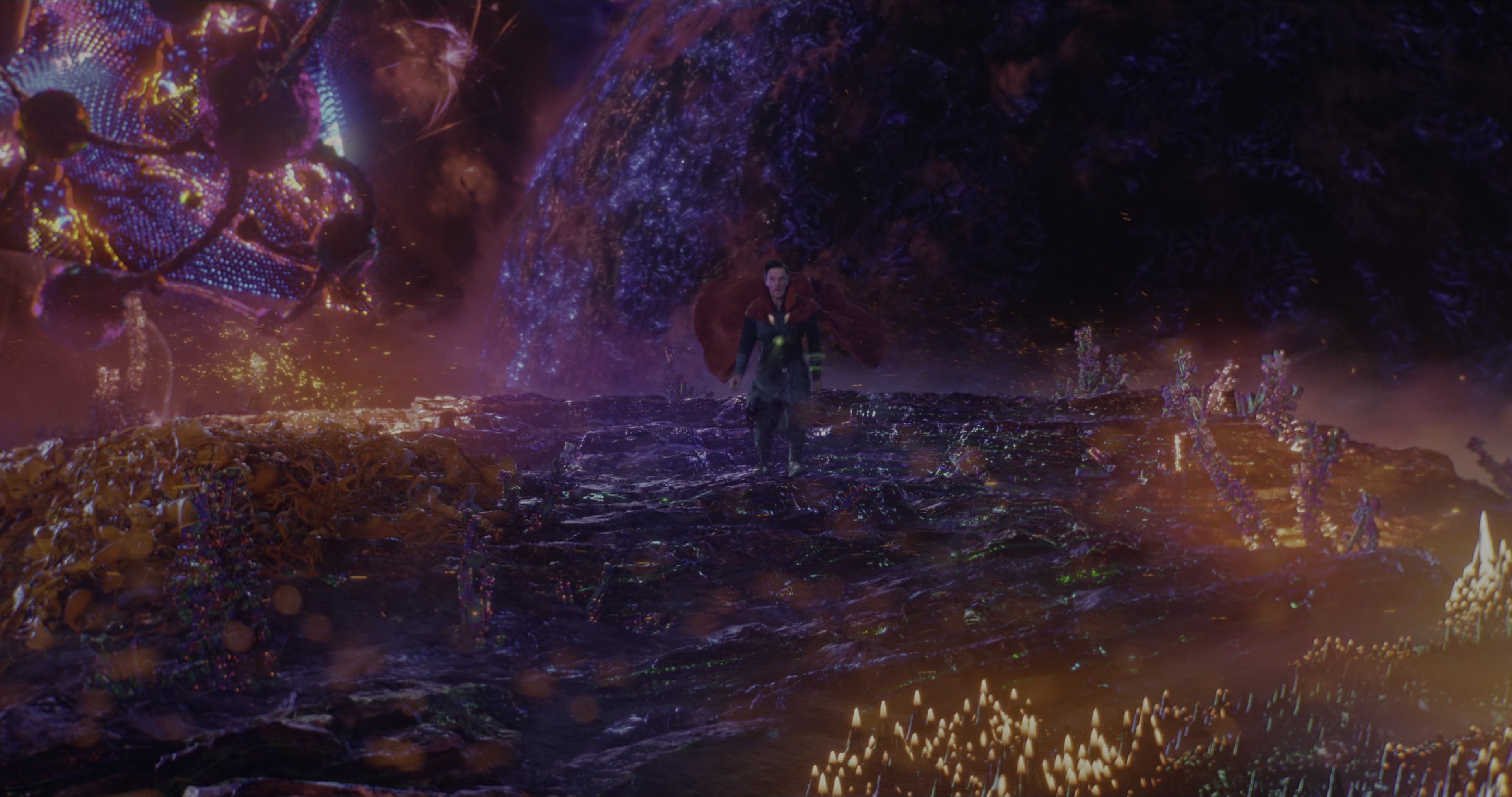 Doctor Strange (2016), wide, 1.90:1 — film still