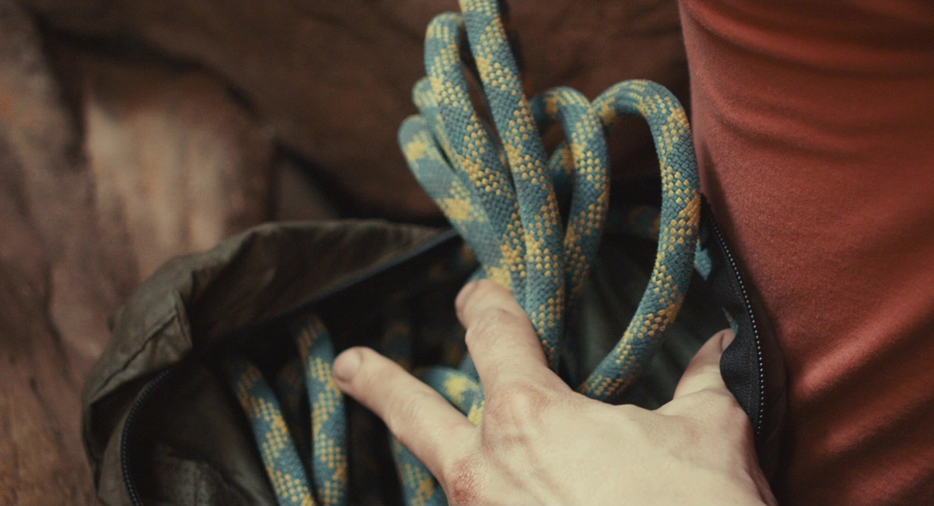 127 Hours (2010), wide, 1.85:1 — film still