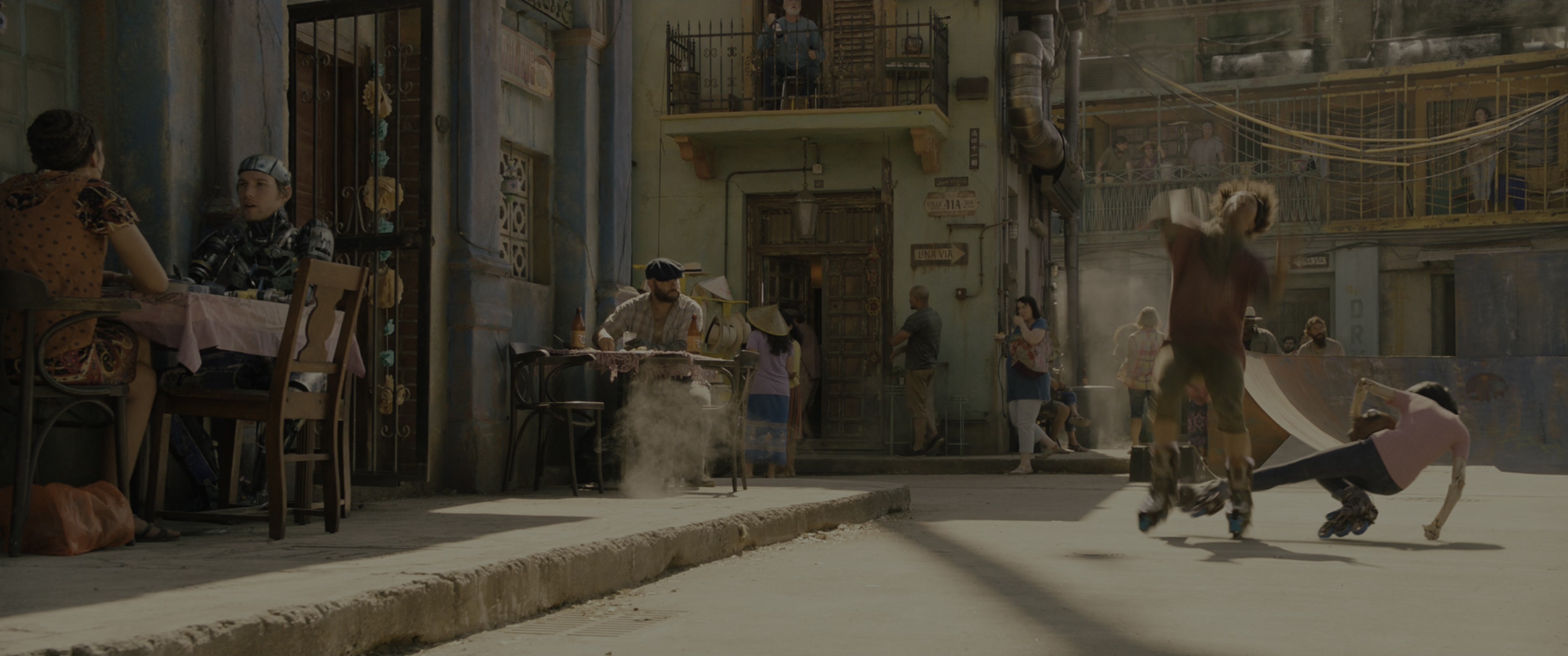 Alita: Battle Angel (2019), wide, 2.39:1 — film still