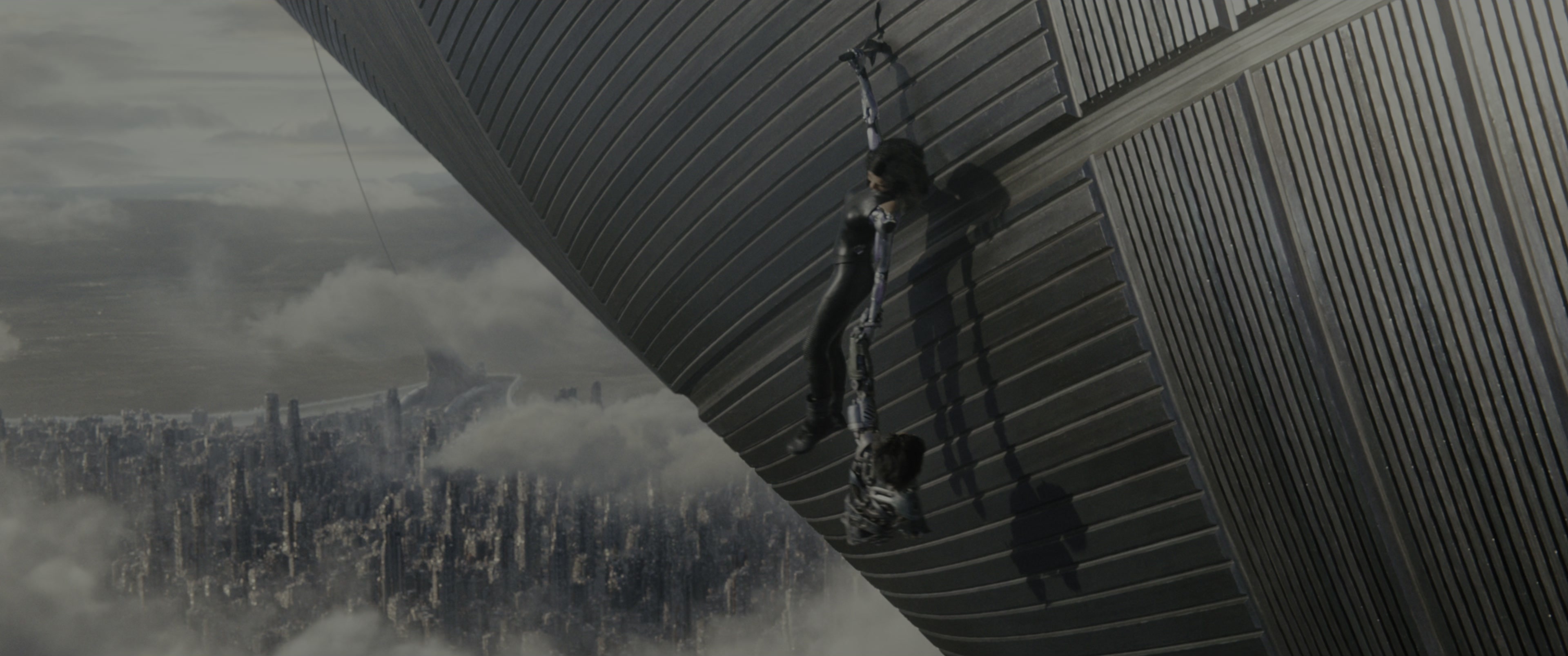 Alita: Battle Angel (2019), wide, 2.39:1 — film still