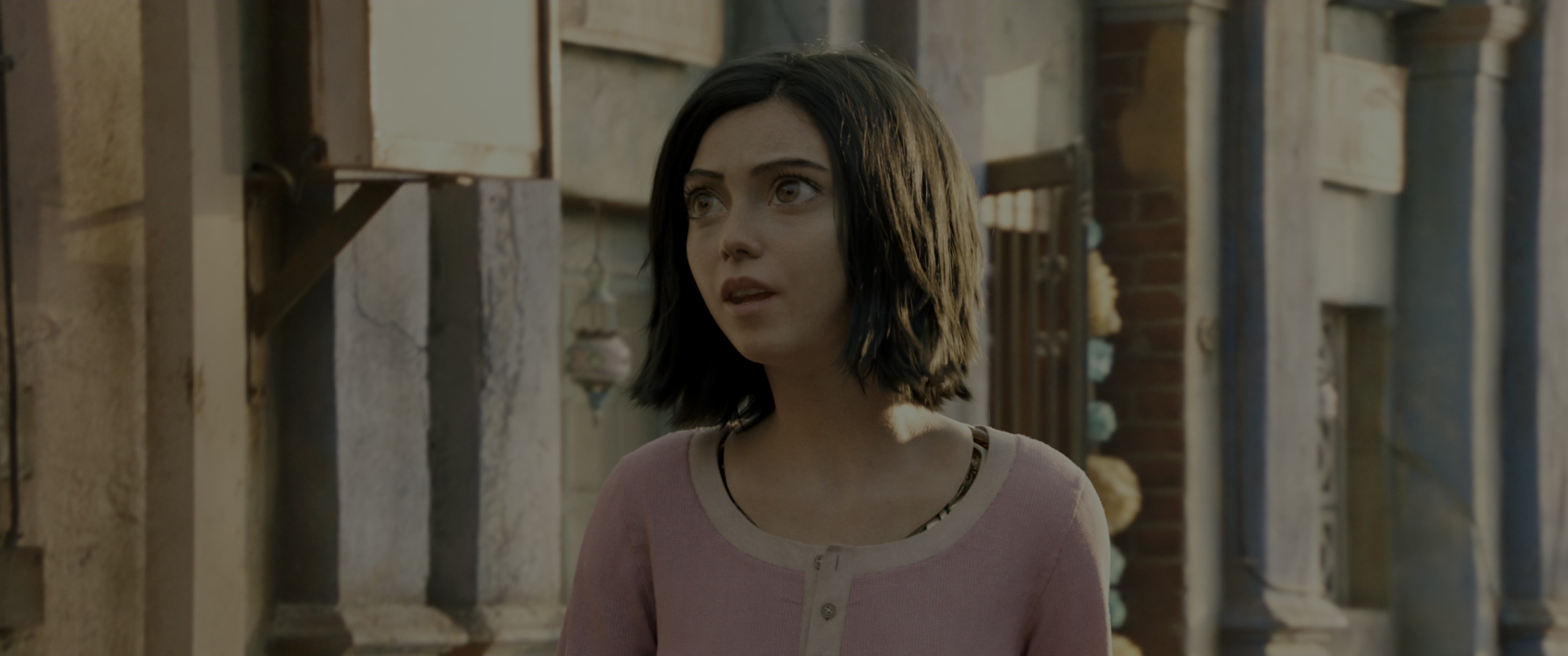 Alita: Battle Angel (2019), wide, 2.39:1 — film still