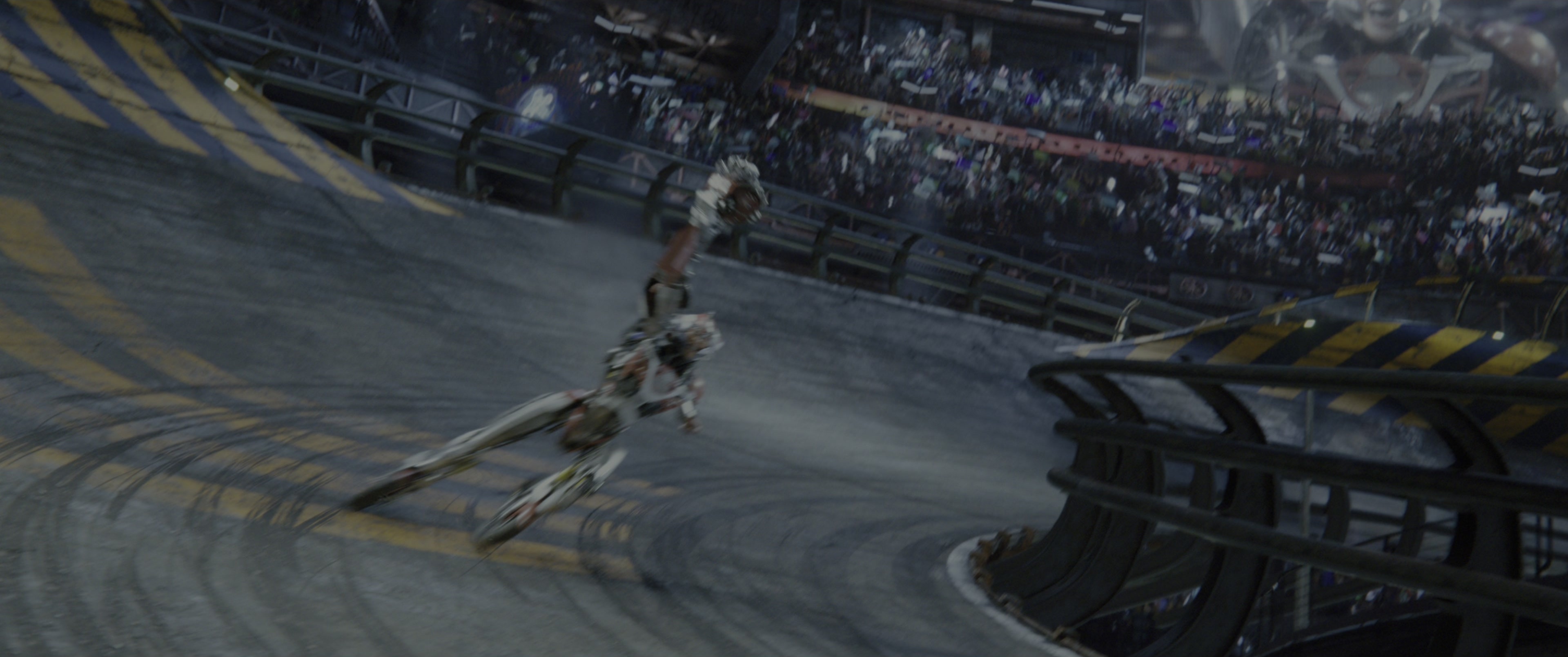 Alita: Battle Angel (2019), wide, 2.39:1 — film still