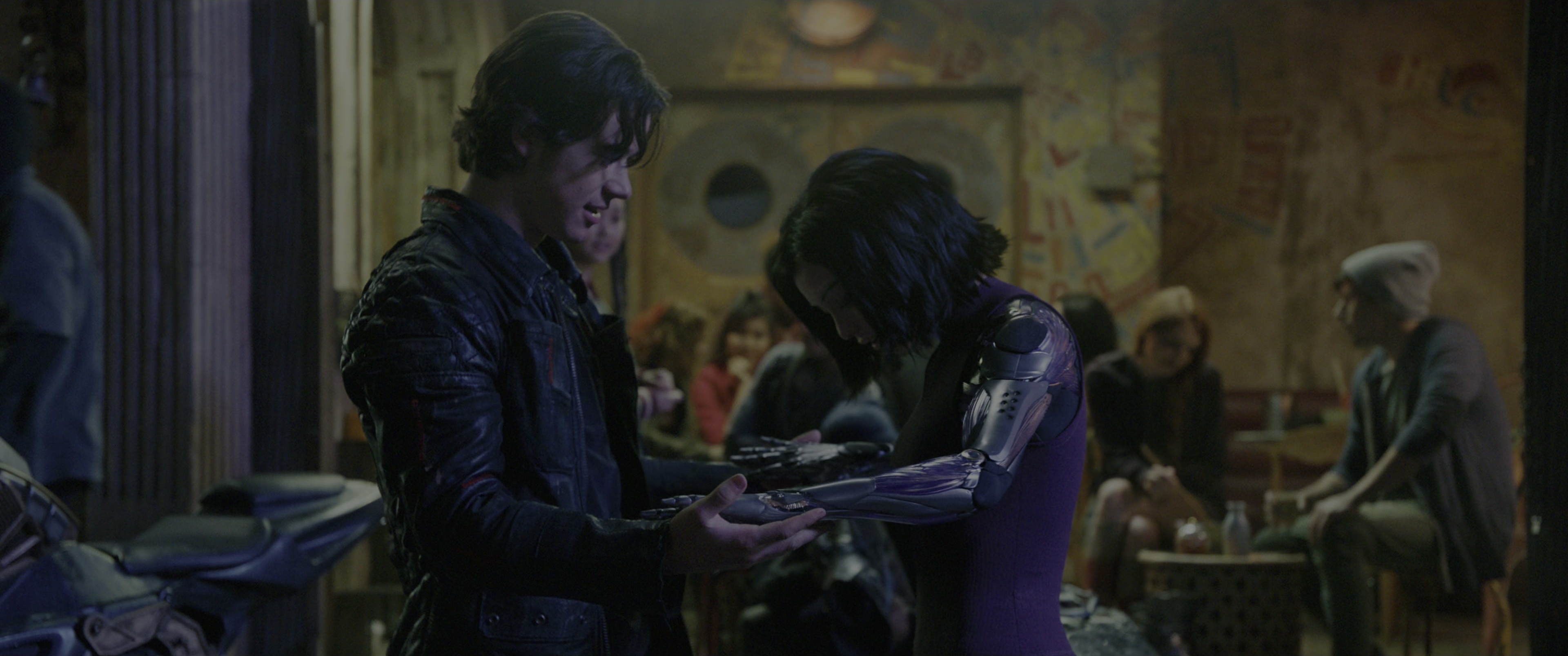 Alita: Battle Angel (2019), wide, 2.39:1 — film still