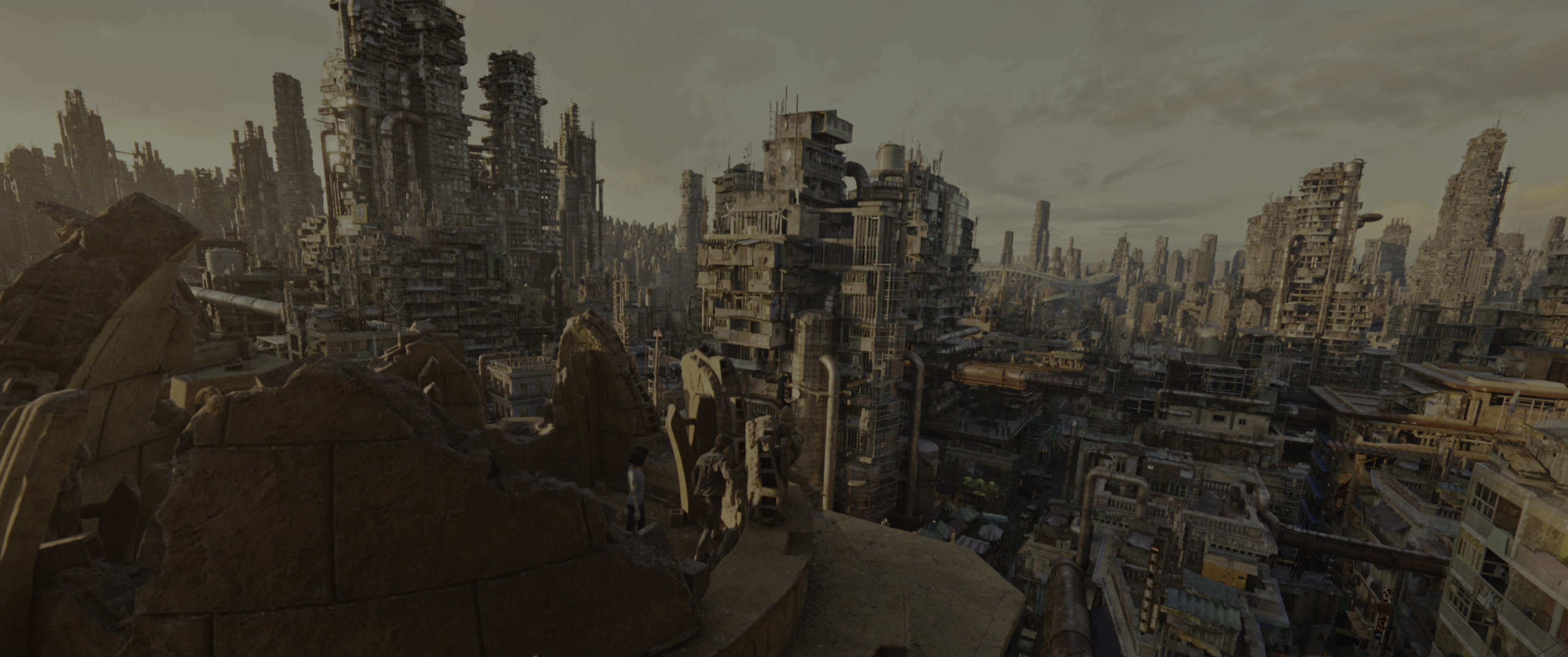 Alita: Battle Angel (2019), wide, 2.39:1 — film still