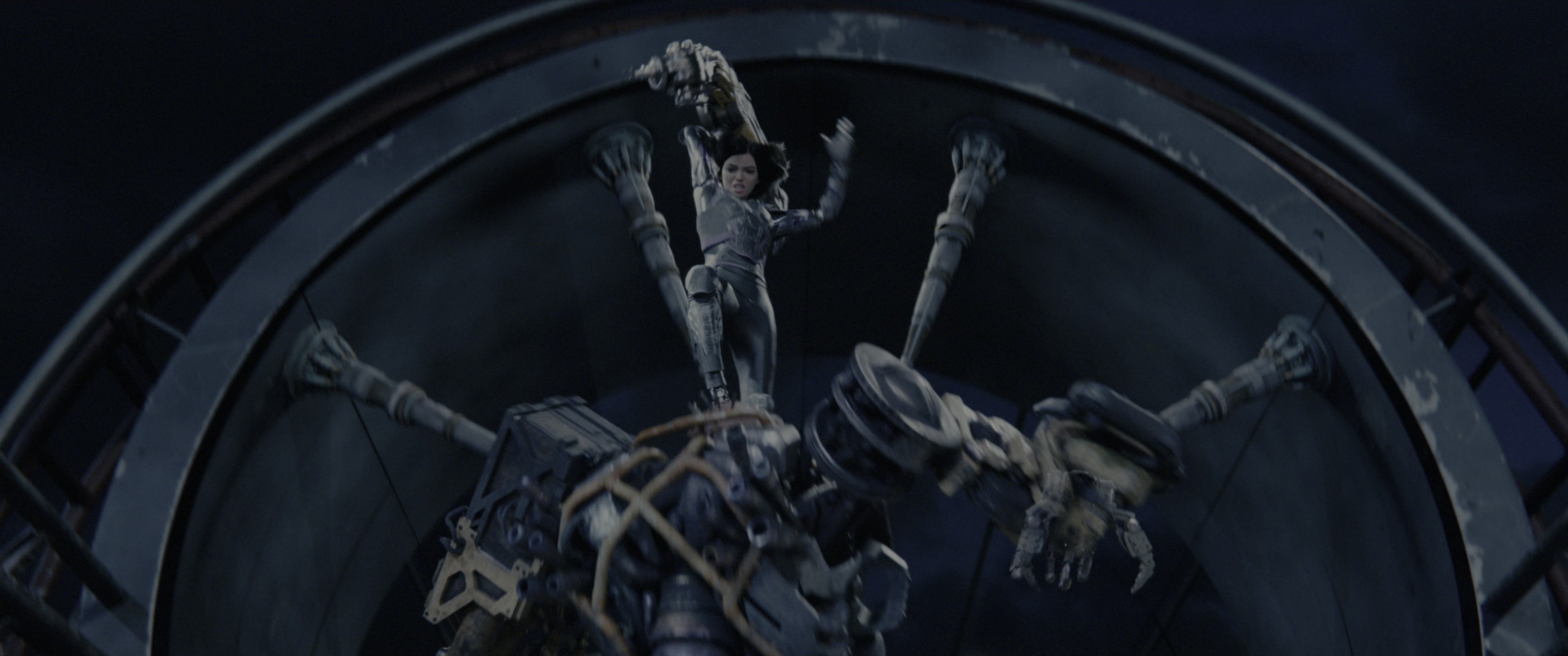 Alita: Battle Angel (2019), wide, 2.39:1 — film still