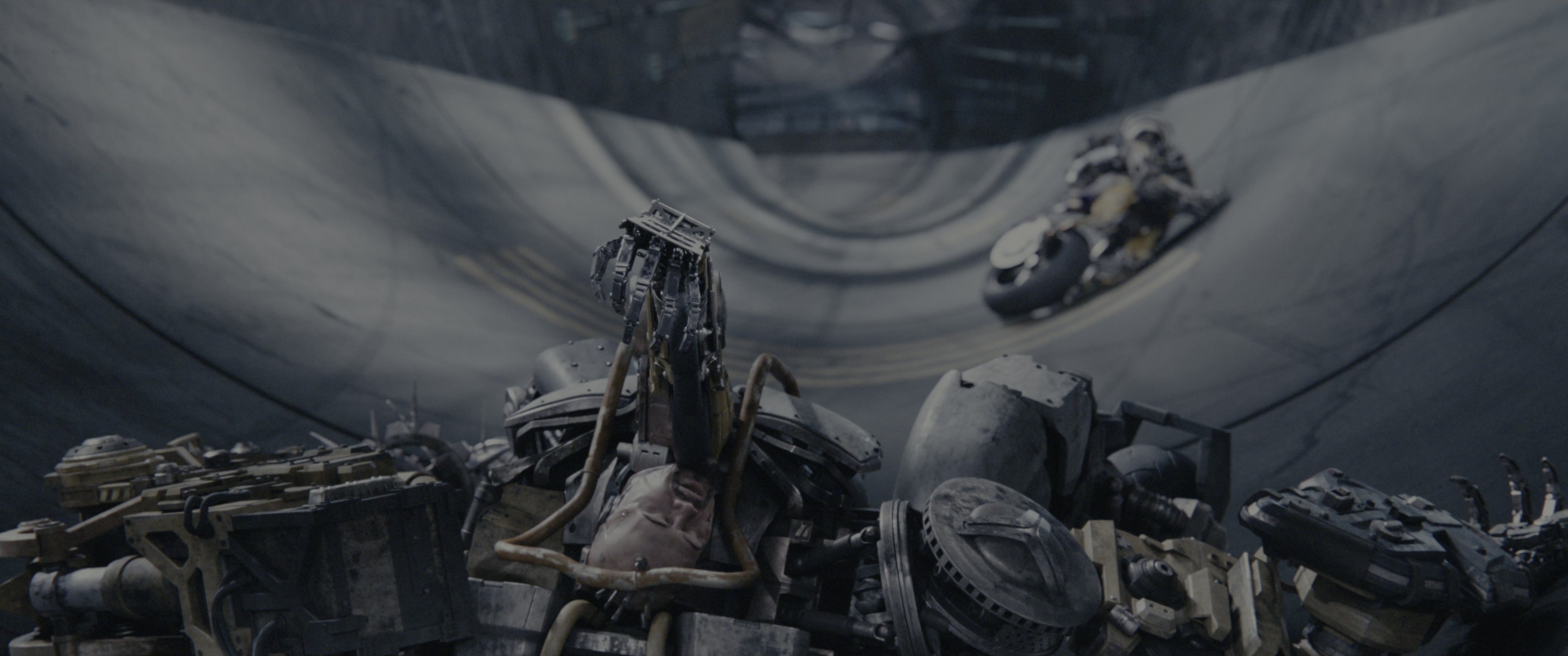 Alita: Battle Angel (2019), wide, 2.39:1 — film still