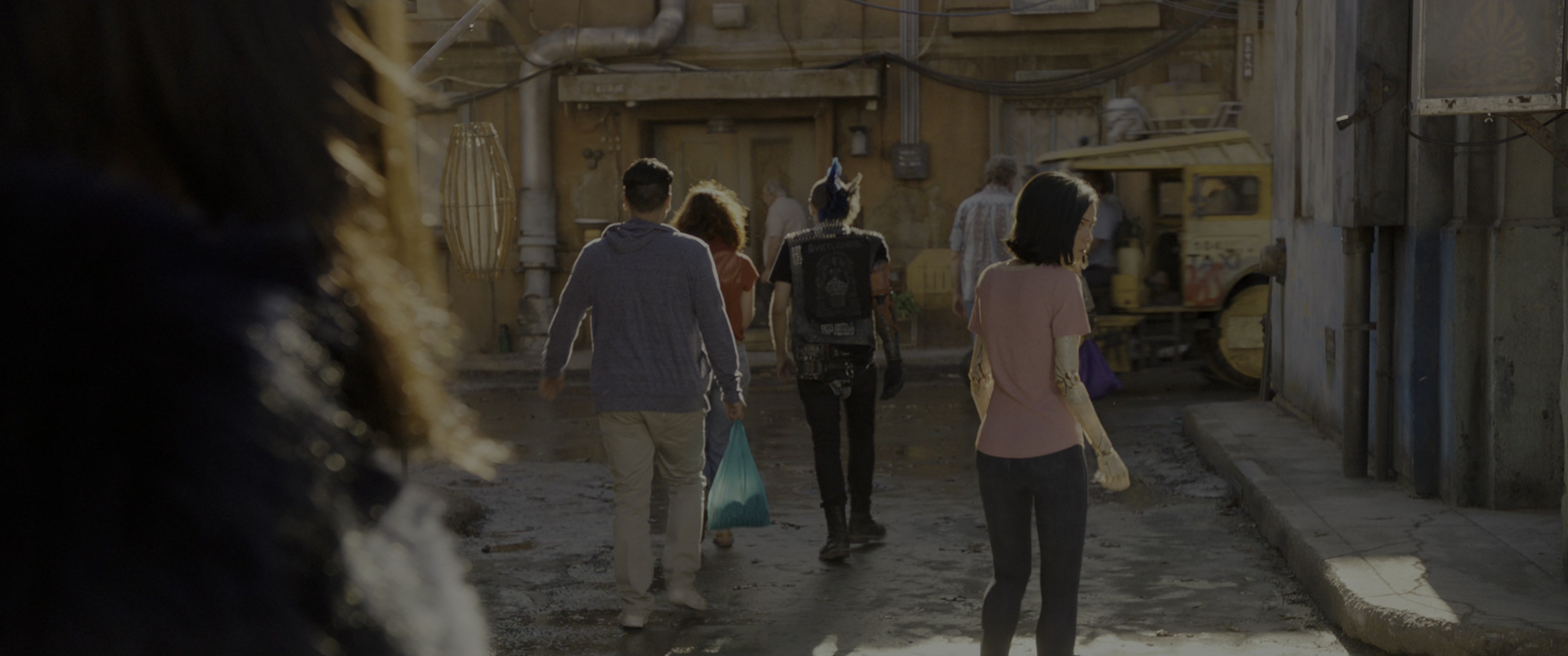 Alita: Battle Angel (2019), wide, 2.39:1 — film still