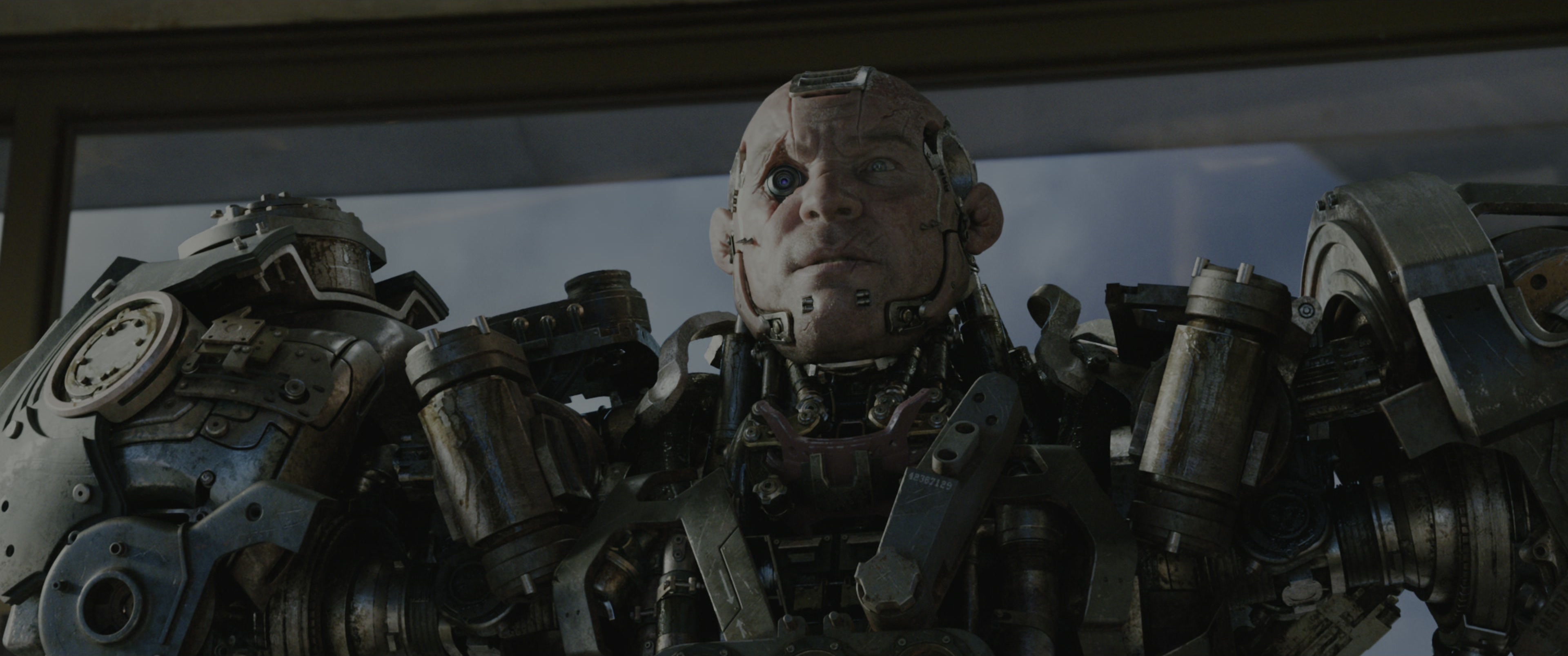 Alita: Battle Angel (2019), wide, 2.39:1 — film still
