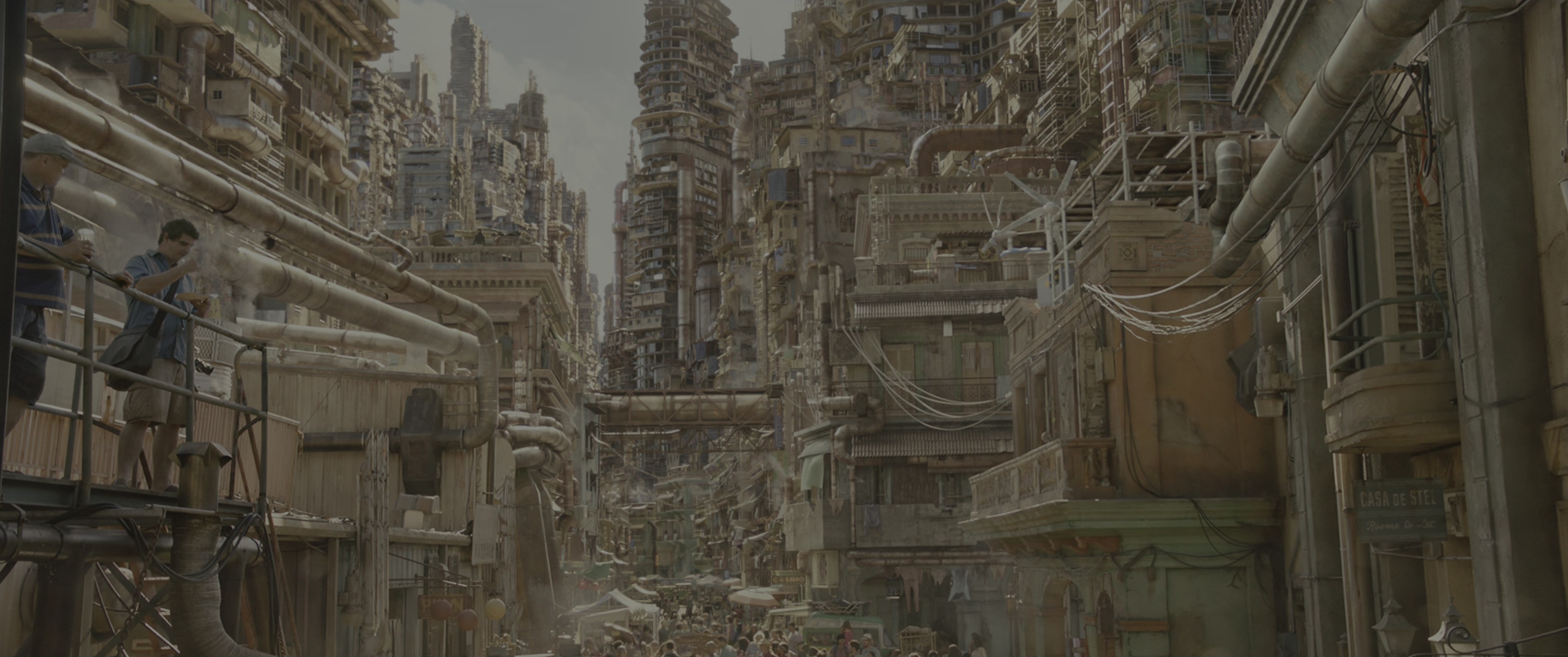 Alita: Battle Angel (2019), wide, 2.39:1 — film still